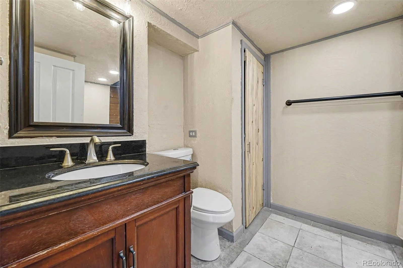 2192 Harlan Street Edgewater CO 80214 | MLS #REC4816258 10022026161848 1600 18