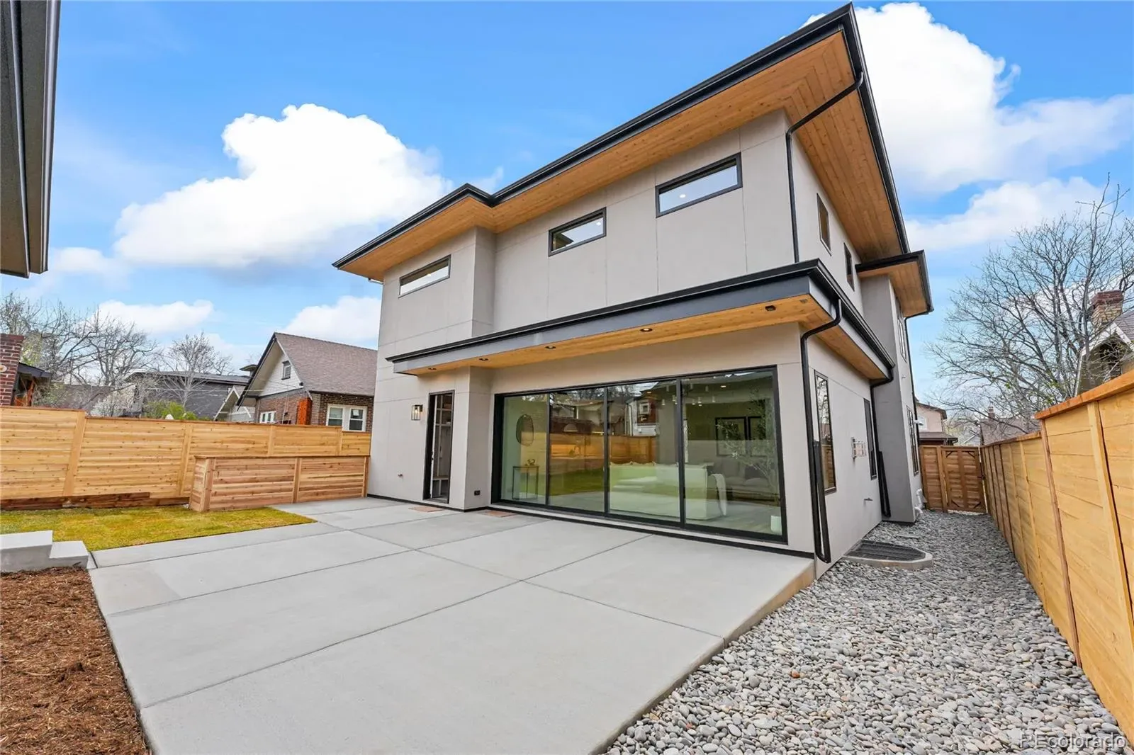 03272026000843 1600 34