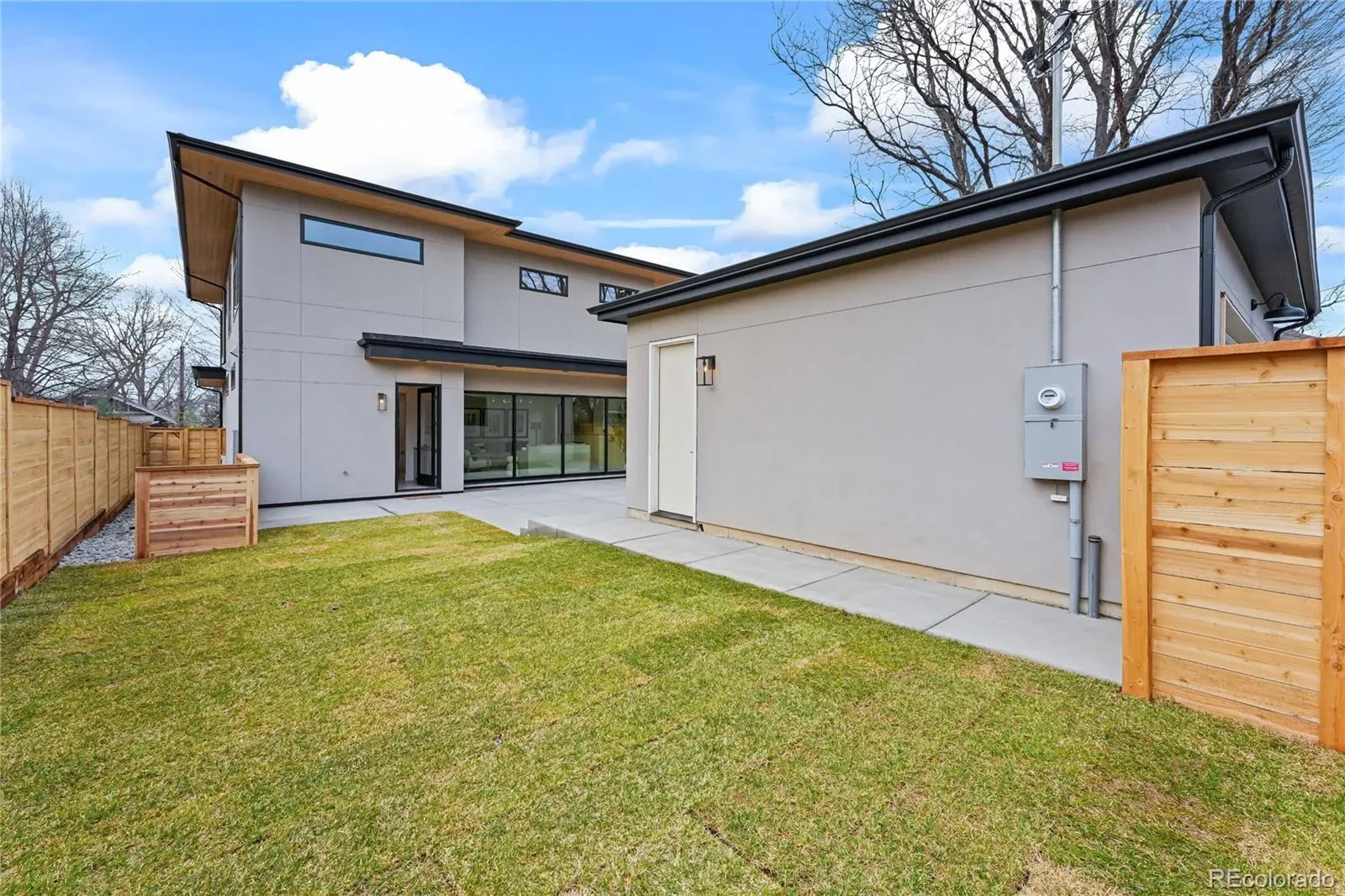 03272026000843 1600 36