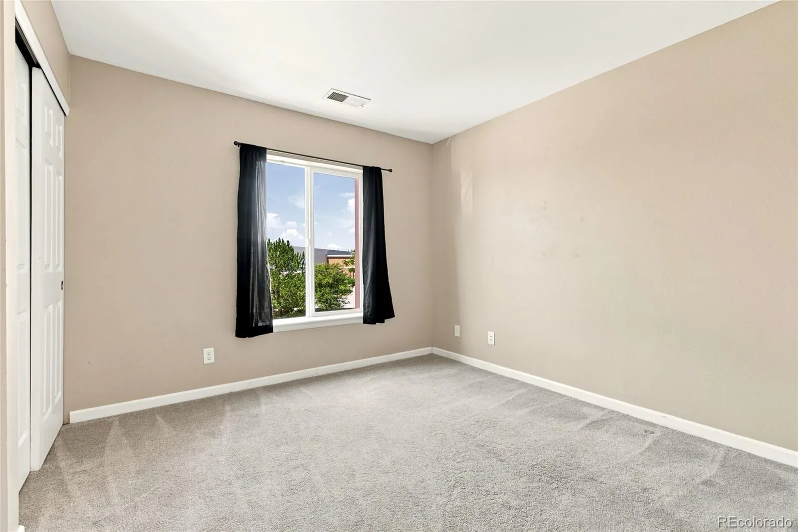 8760 Corona Street #304 Denver CO 80229 | MLS #REC4816994 08172026204828 1600 32