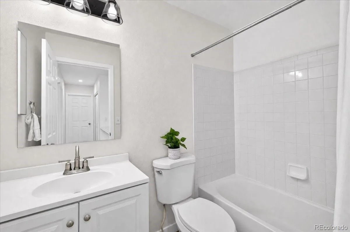 20371 Willowbend Lane Parker CO 80138 | MLS #REC4818851 08062026155935 1200 21
