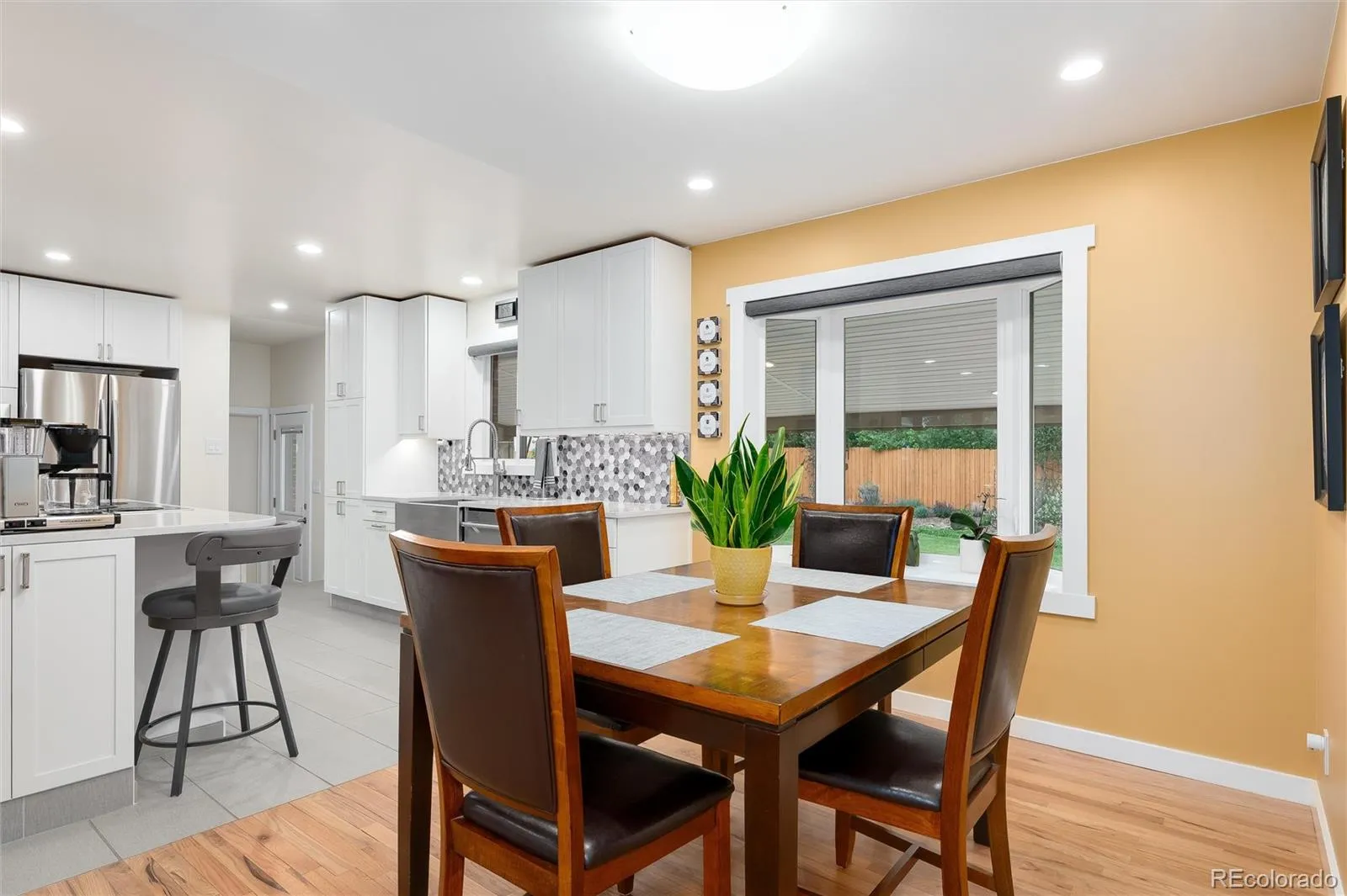 6801 S Marion W Circle Centennial CO 80122 MLS #REC4818861 05152026020726 1600 16
