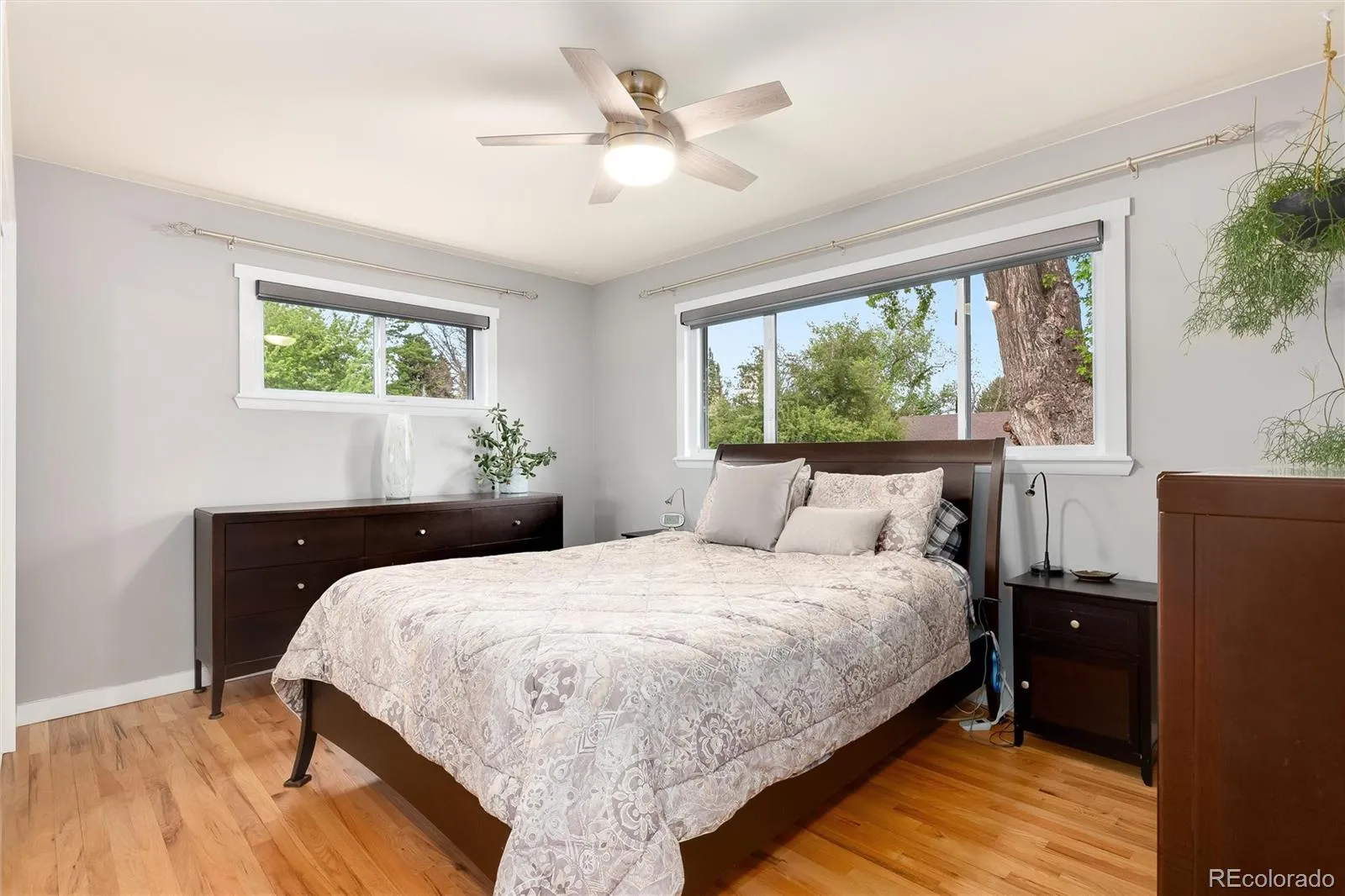 6801 S Marion W Circle Centennial CO 80122 MLS #REC4818861 05152026020726 1600 18
