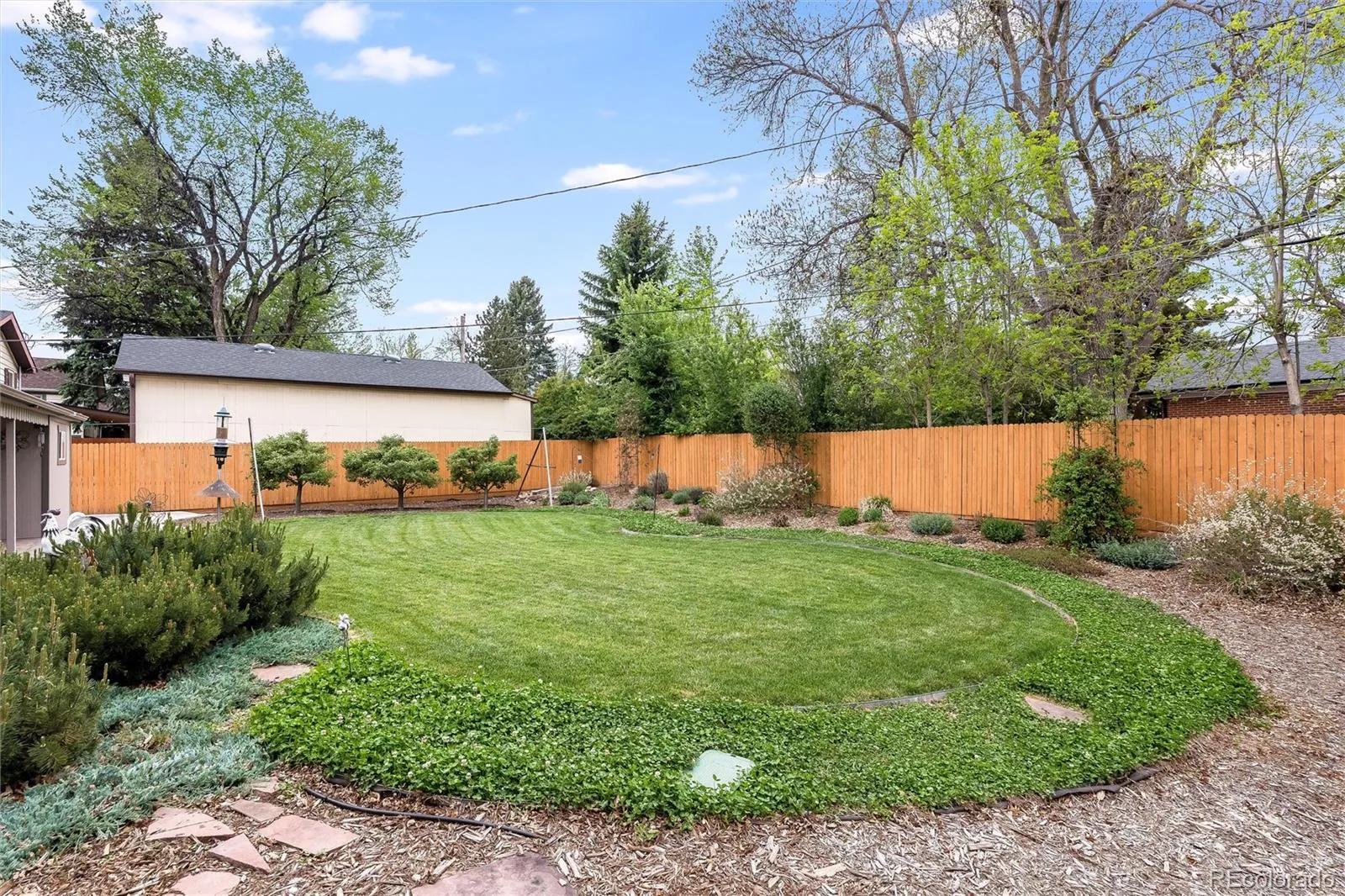 6801 S Marion W Circle Centennial CO 80122 MLS #REC4818861 05152026020726 1600 29