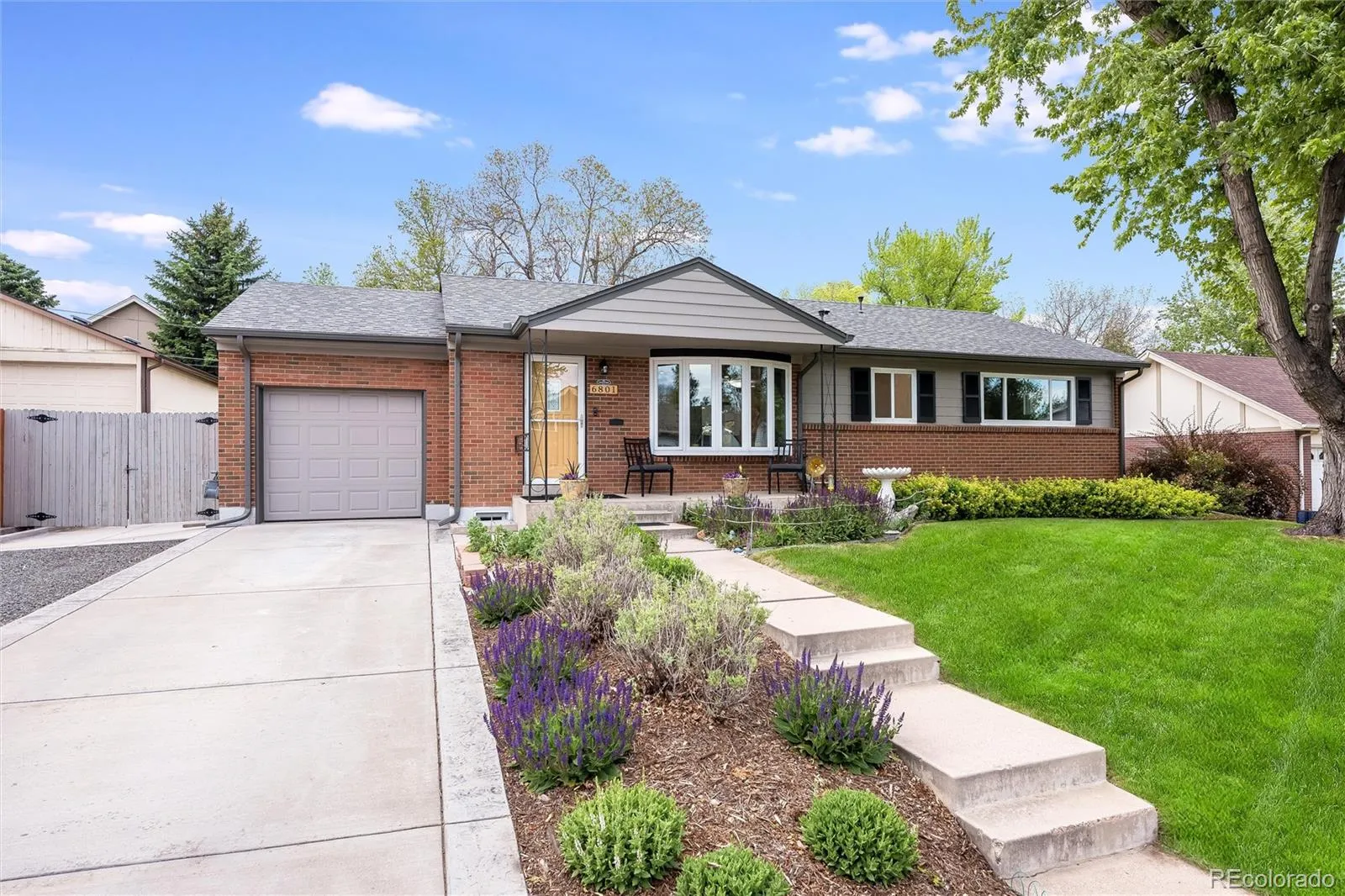 6801 S Marion W Circle Centennial CO 80122 MLS #REC4818861 05152026020726 1600 4