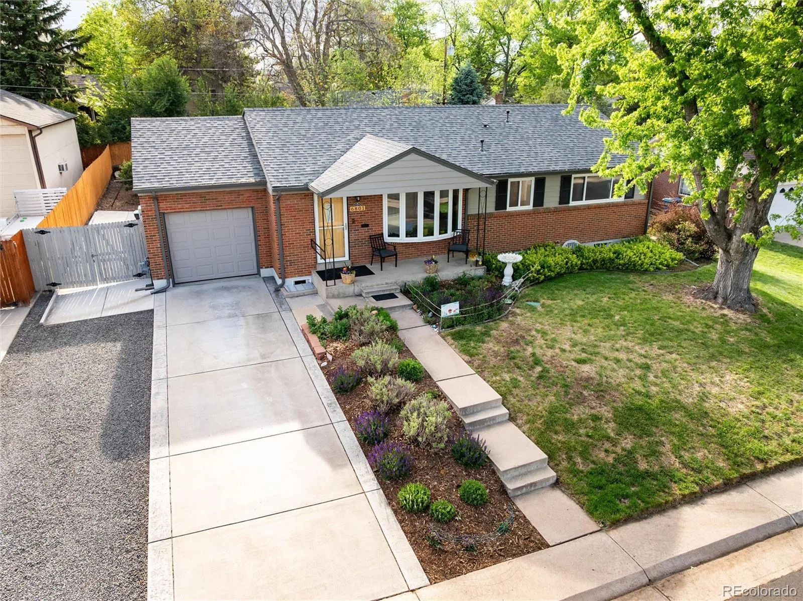 6801 S Marion W Circle Centennial CO 80122 MLS #REC4818861 05152026020726 1600 40