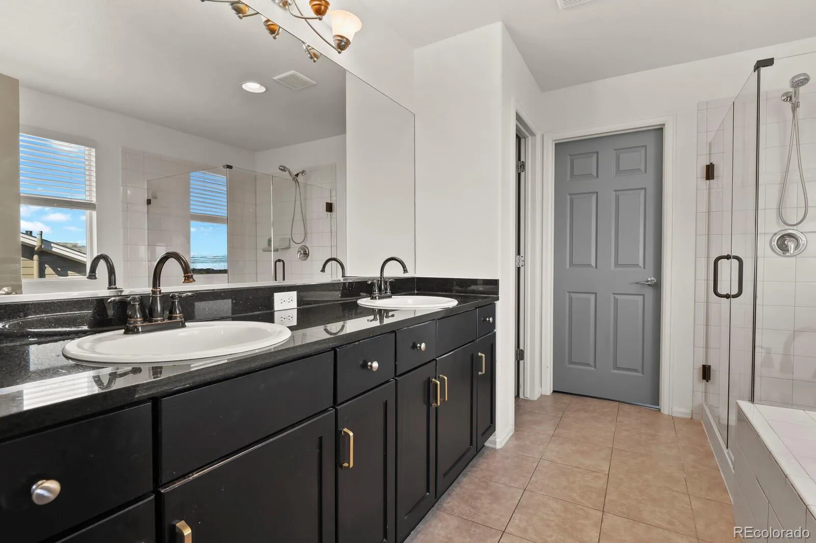 2750 Brush Court Castle Rock CO 80108 | MLS #REC4822033 07232026180846 1600 21