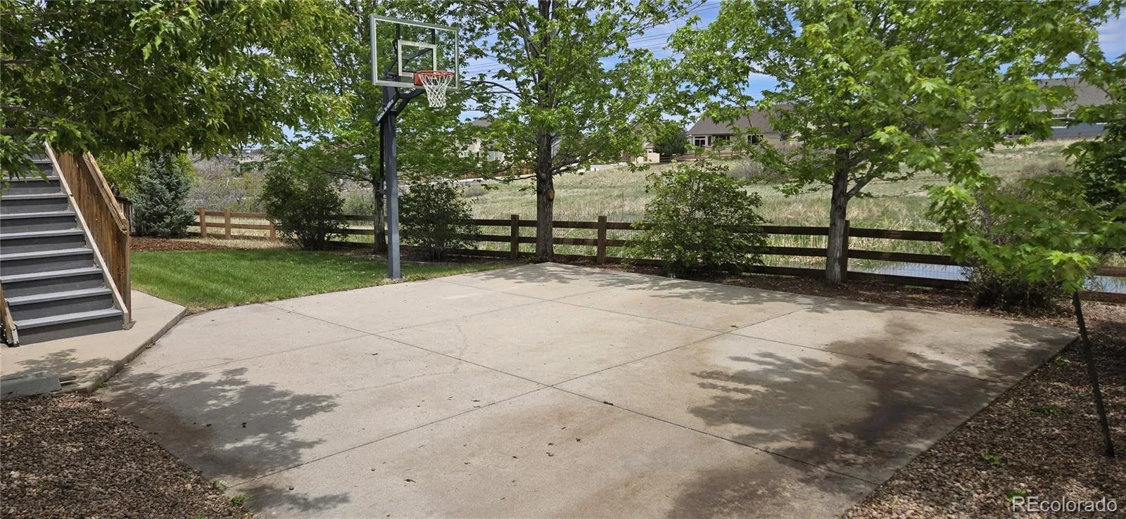 2750 Brush Court Castle Rock CO 80108 | MLS #REC4822033 07232026180846 1600 35