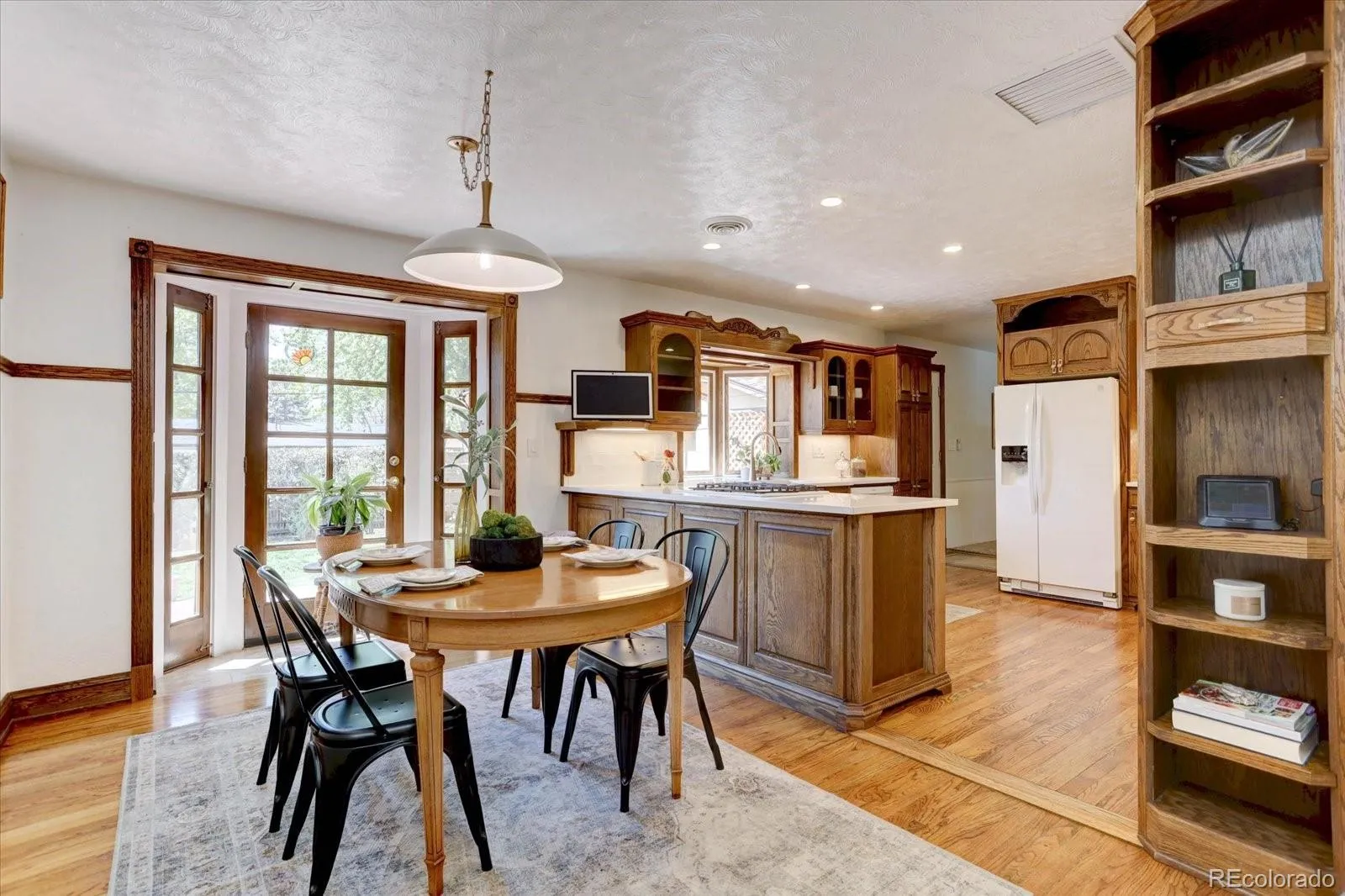 3630 W Saratoga Avenue Littleton CO 80123 MLS #REC4822599 05152026195607 1600 13