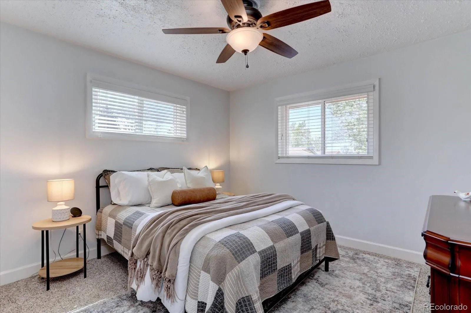 3630 W Saratoga Avenue Littleton CO 80123 MLS #REC4822599 05152026195607 1600 14