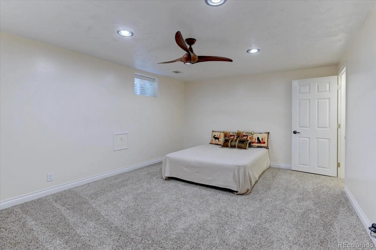 3630 W Saratoga Avenue Littleton CO 80123 MLS #REC4822599 05152026195607 1600 25