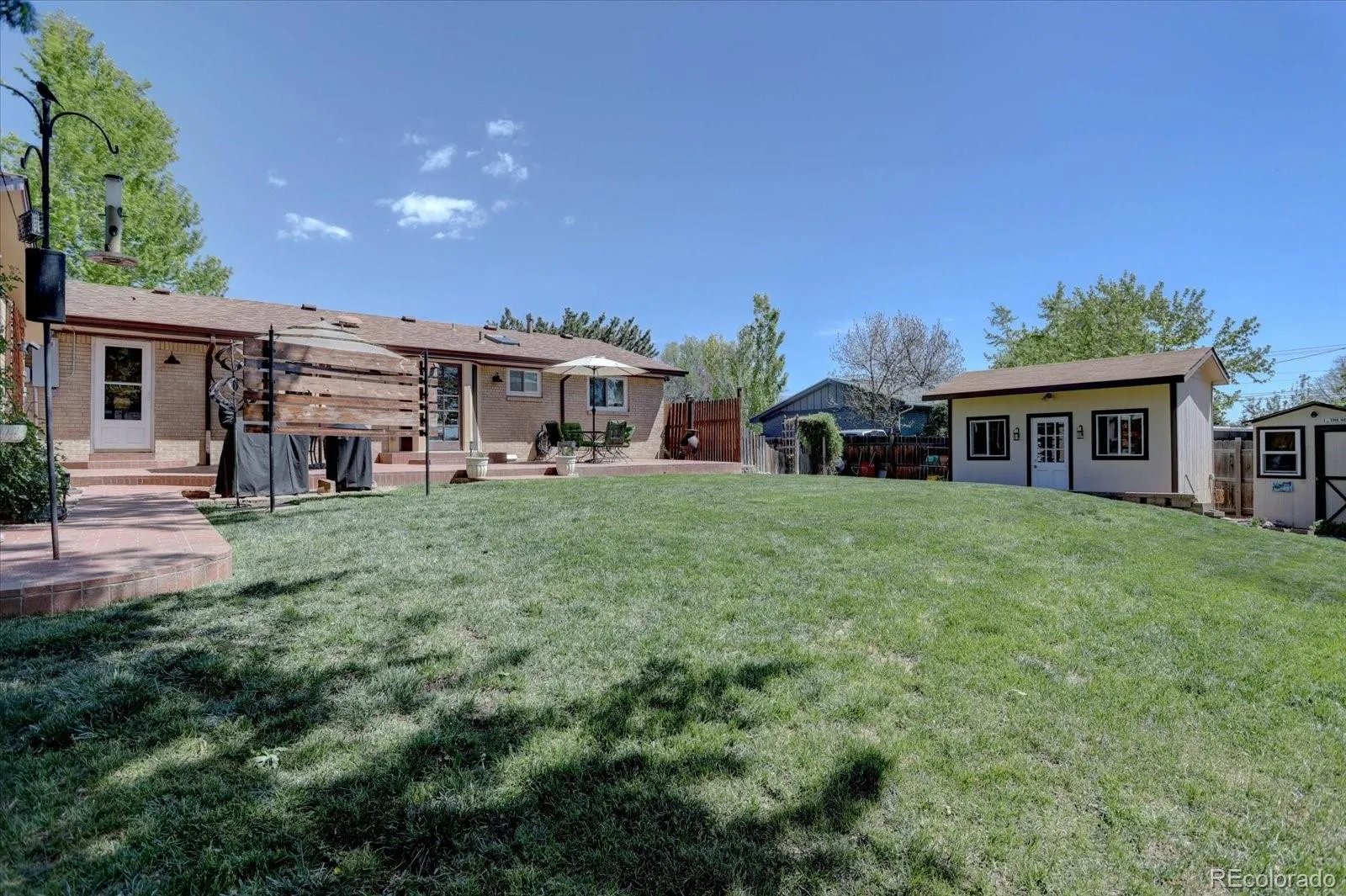 3630 W Saratoga Avenue Littleton CO 80123 MLS #REC4822599 05152026195607 1600 36
