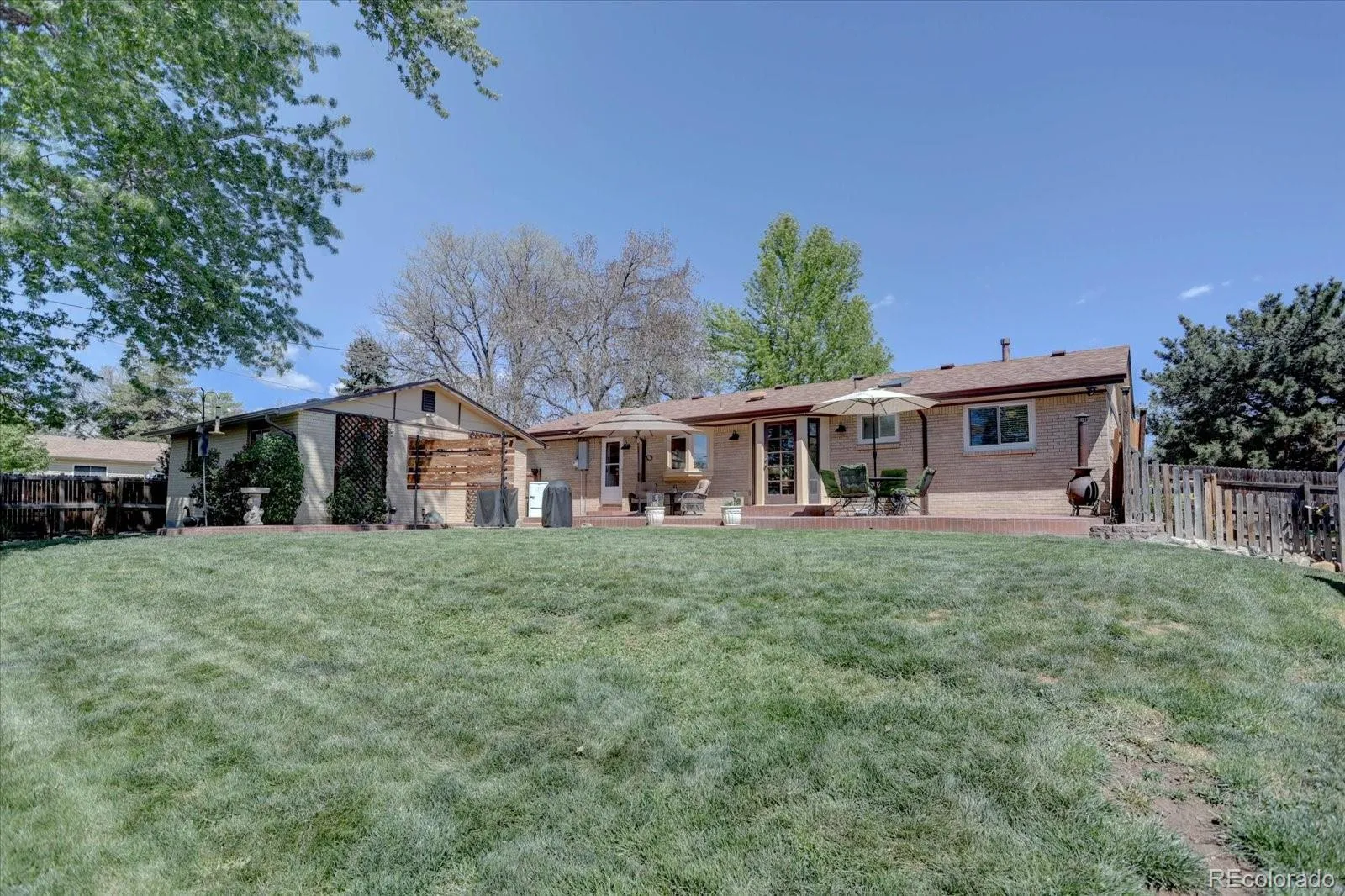 3630 W Saratoga Avenue Littleton CO 80123 MLS #REC4822599 05152026195607 1600 37