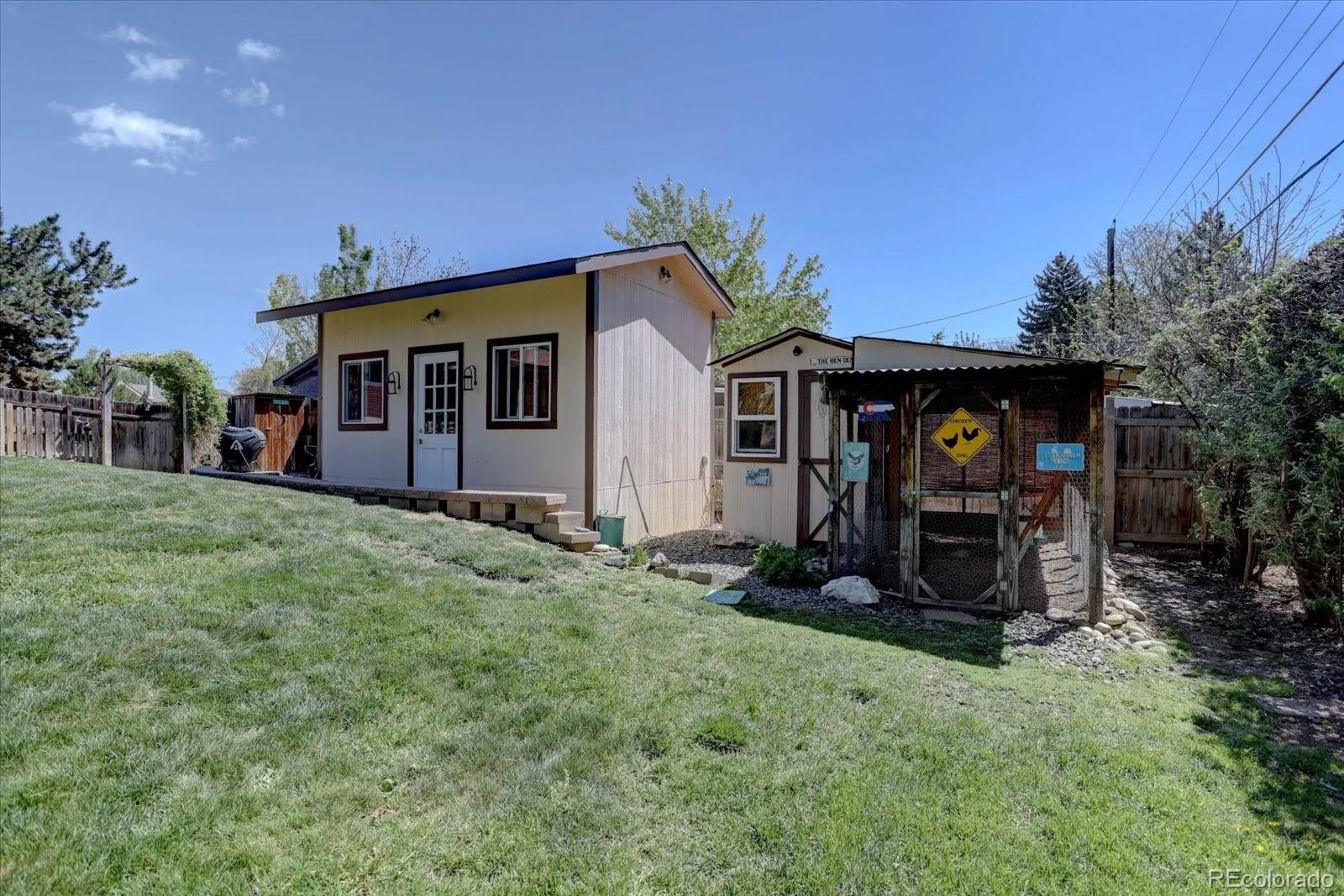 3630 W Saratoga Avenue Littleton CO 80123 MLS #REC4822599 05152026195607 1600 39