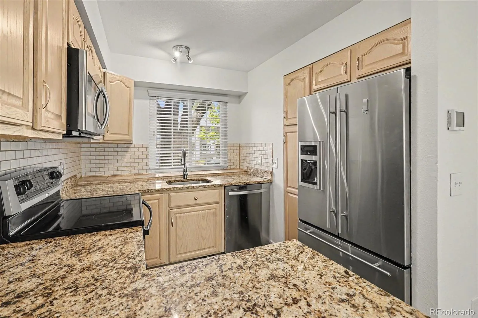 1936 Newland Court Lakewood CO 80214 MLS #REC4823773 05132026225153 1600 16