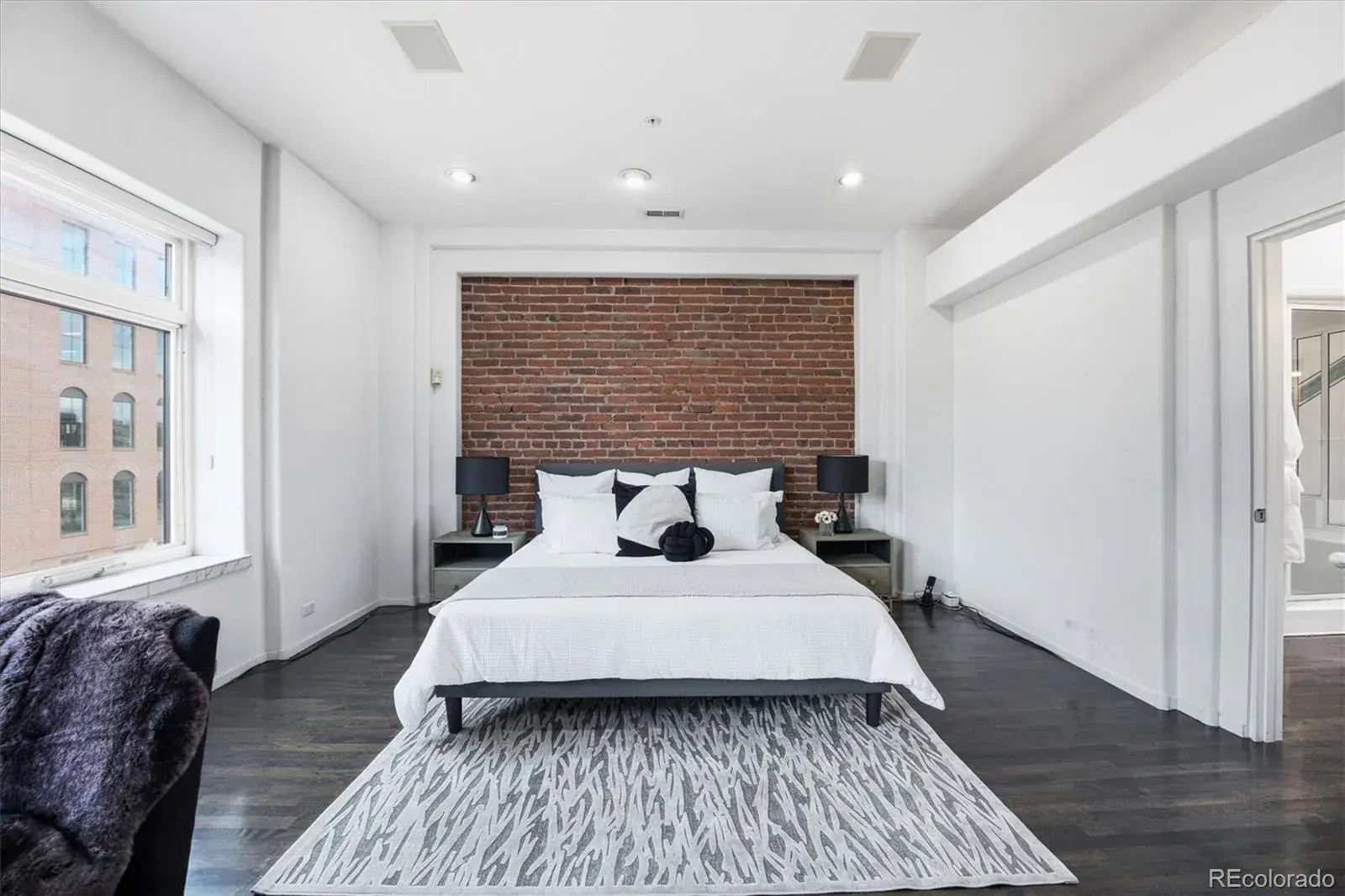 02252026043101 1600 10