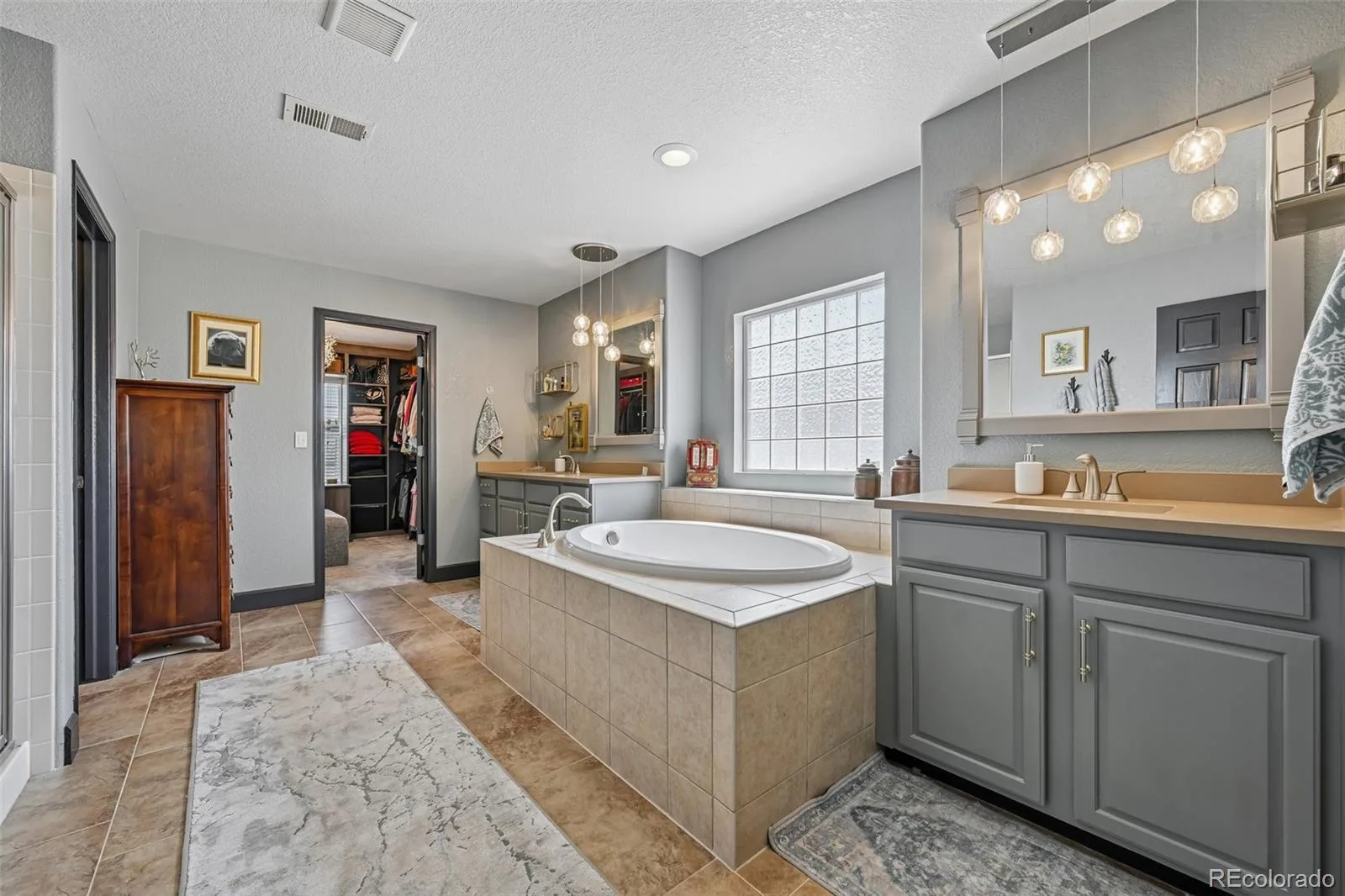 25338 E Costilla Place Aurora CO 80016 MLS #REC4825500 07022026234404 1600 22