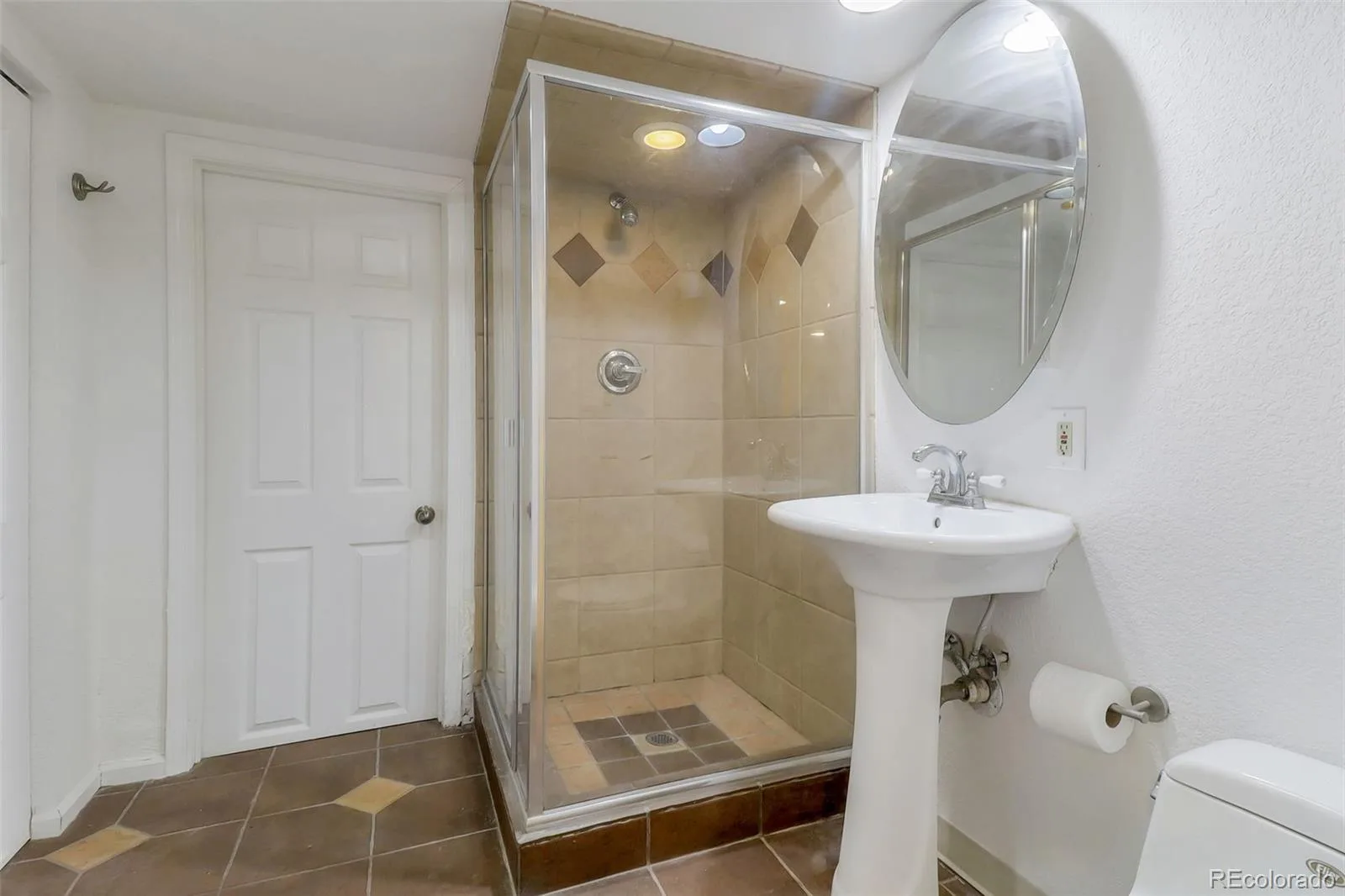 6001 W 32nd Avenue Wheat Ridge CO 80033 MLS #REC4825880 06232026005420 1600 19