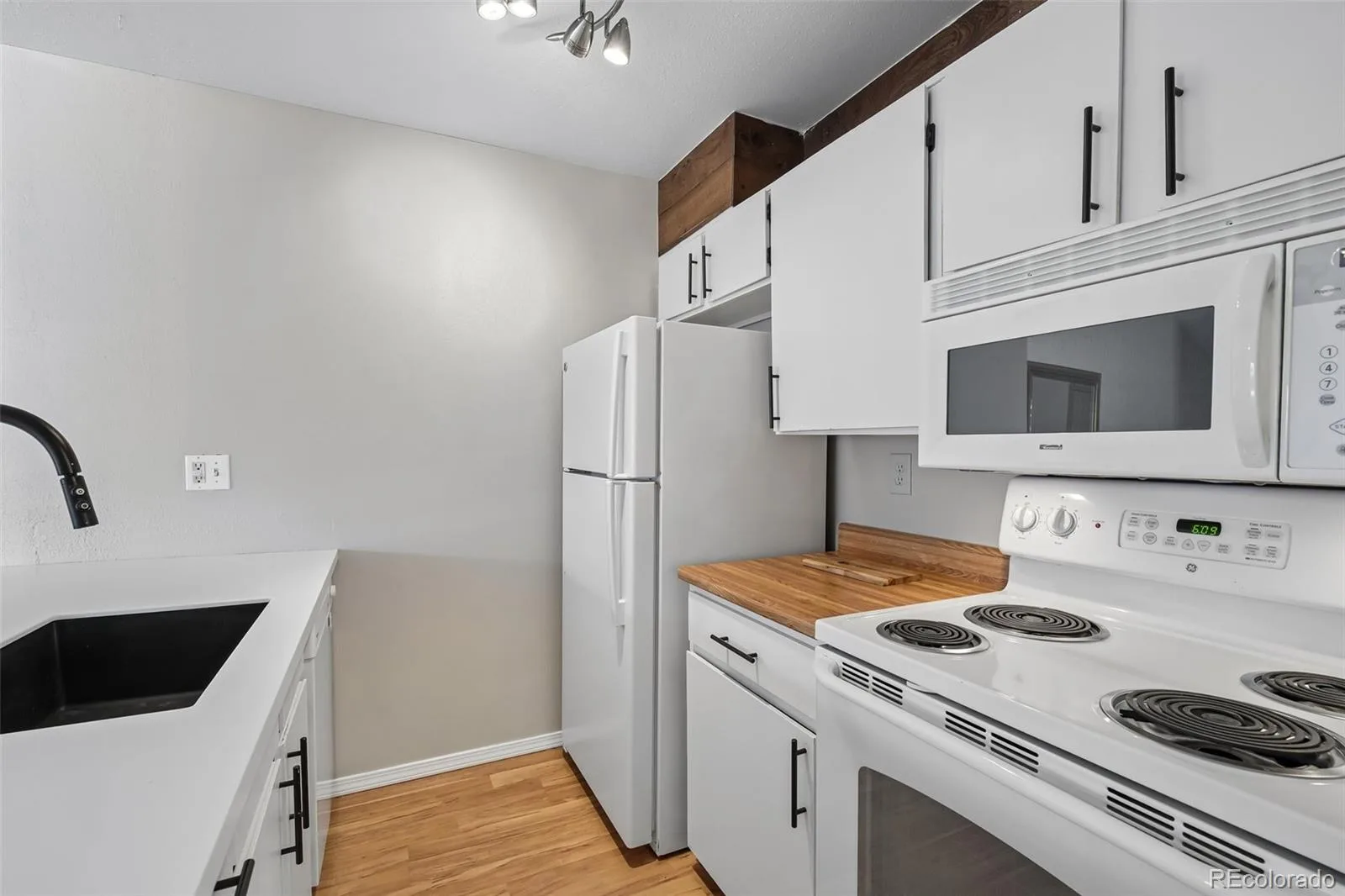 1732 S Trenton Street #10 Denver CO 80231 | MLS #REC4827352 10132026213007 1600 9