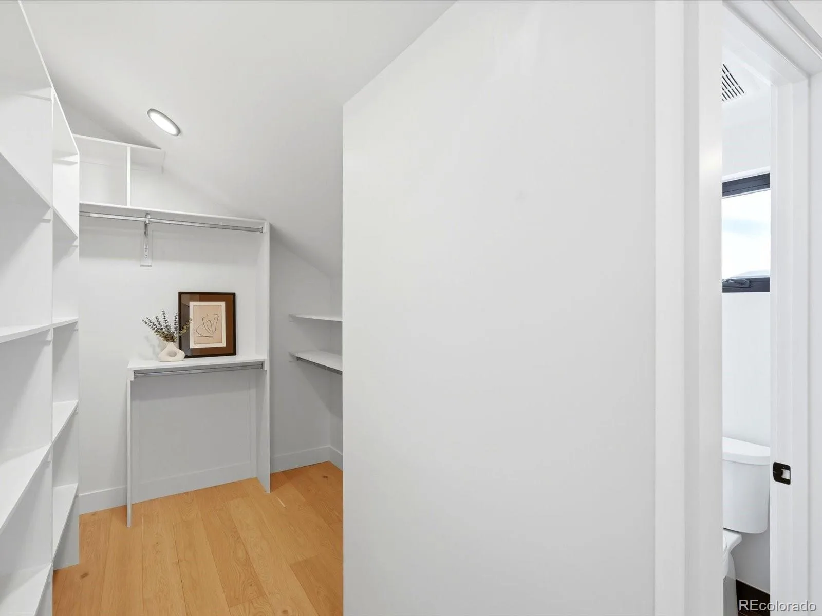 5220 W 22nd Avenue Edgewater CO 80214 | MLS #REC4827680 07302026235536 1600 29