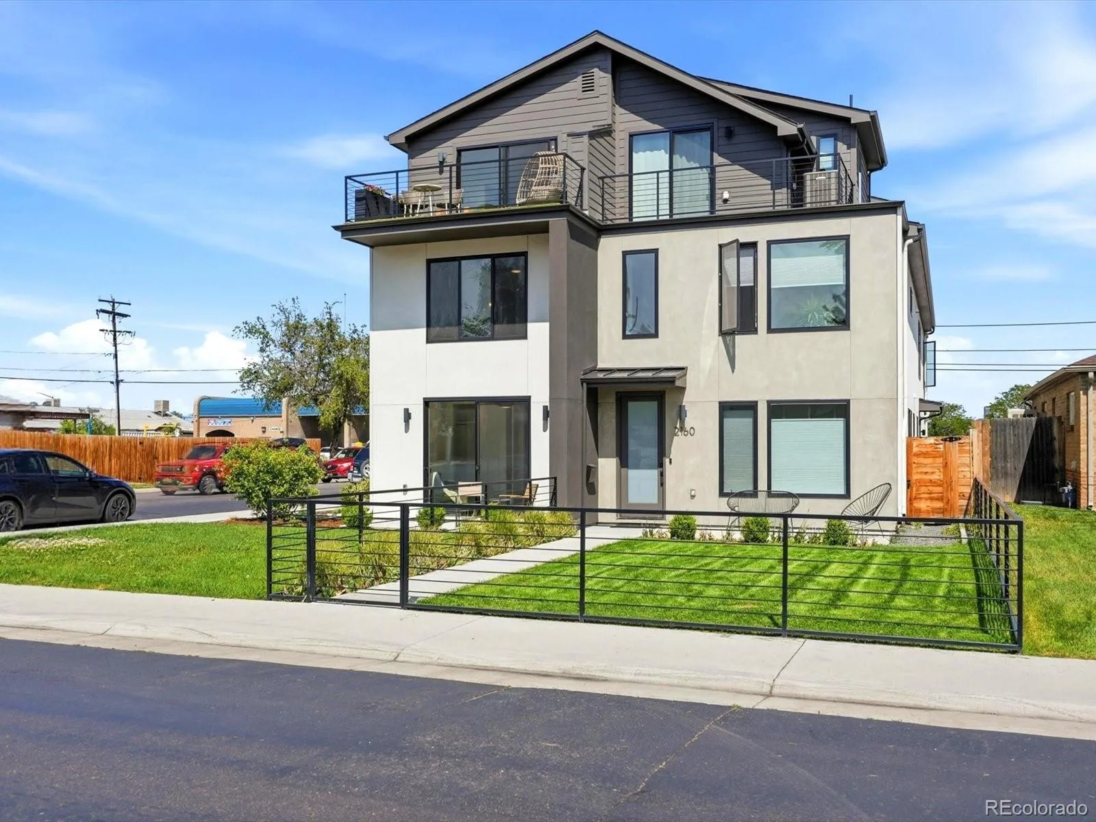 5220 W 22nd Avenue Edgewater CO 80214 | MLS #REC4827680 07302026235536 1600 32