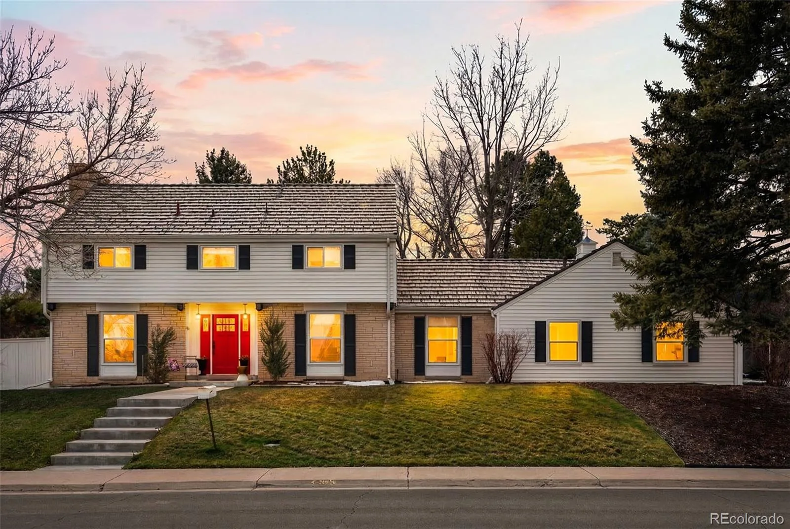3565 S Oneida Way Denver CO 80237 MLS #REC4828370 06012026192026 1600 0