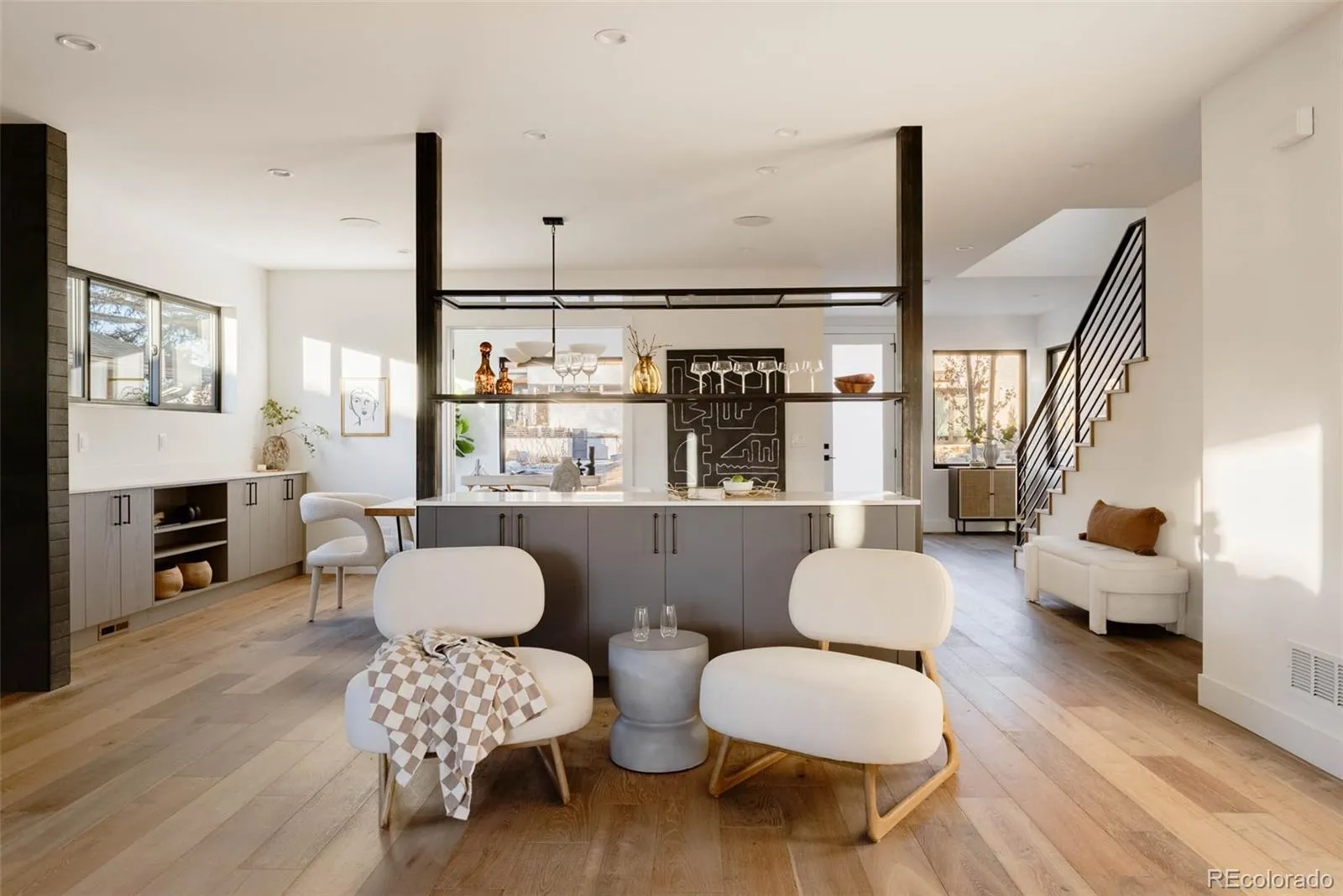 04102026165840 1600 10