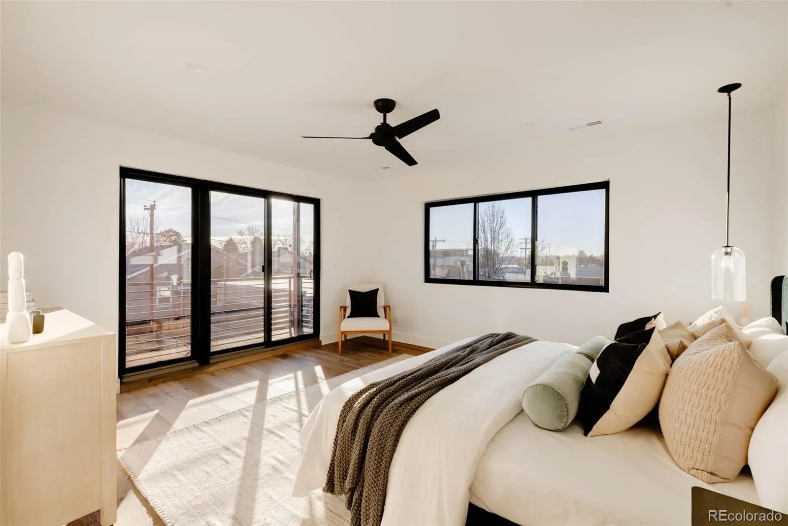 04102026165840 1600 23