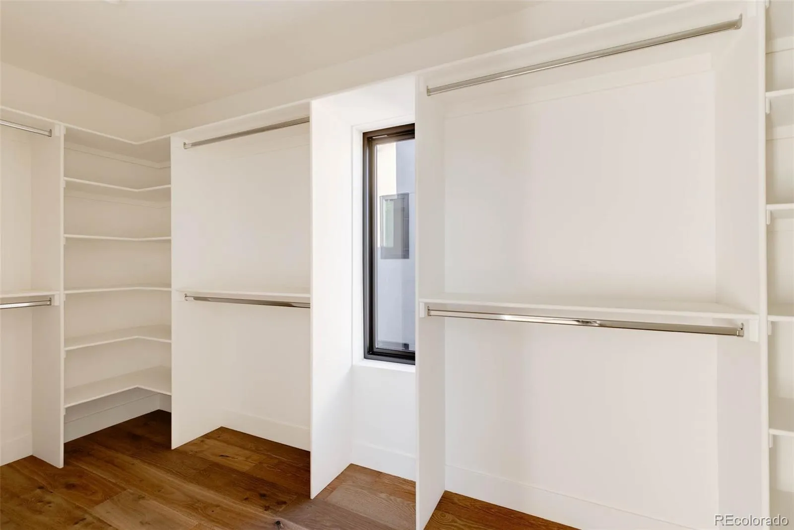 04102026165840 1600 27