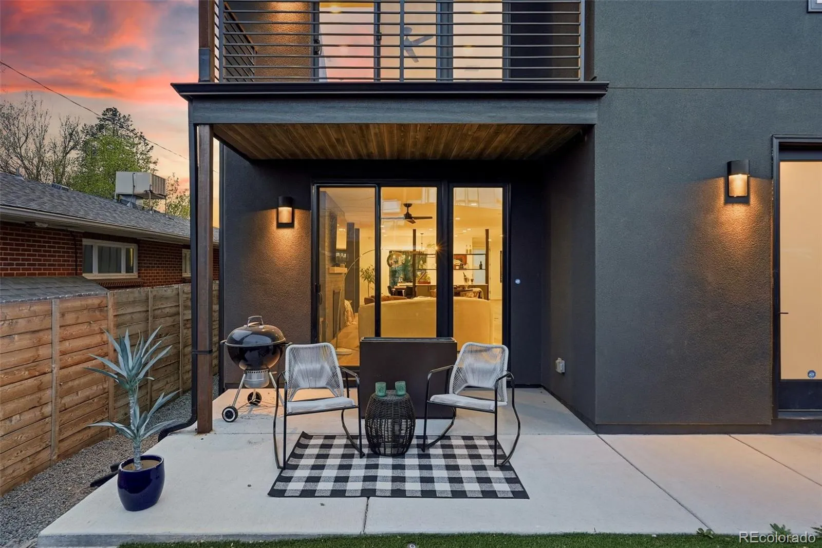 04102026165840 1600 37