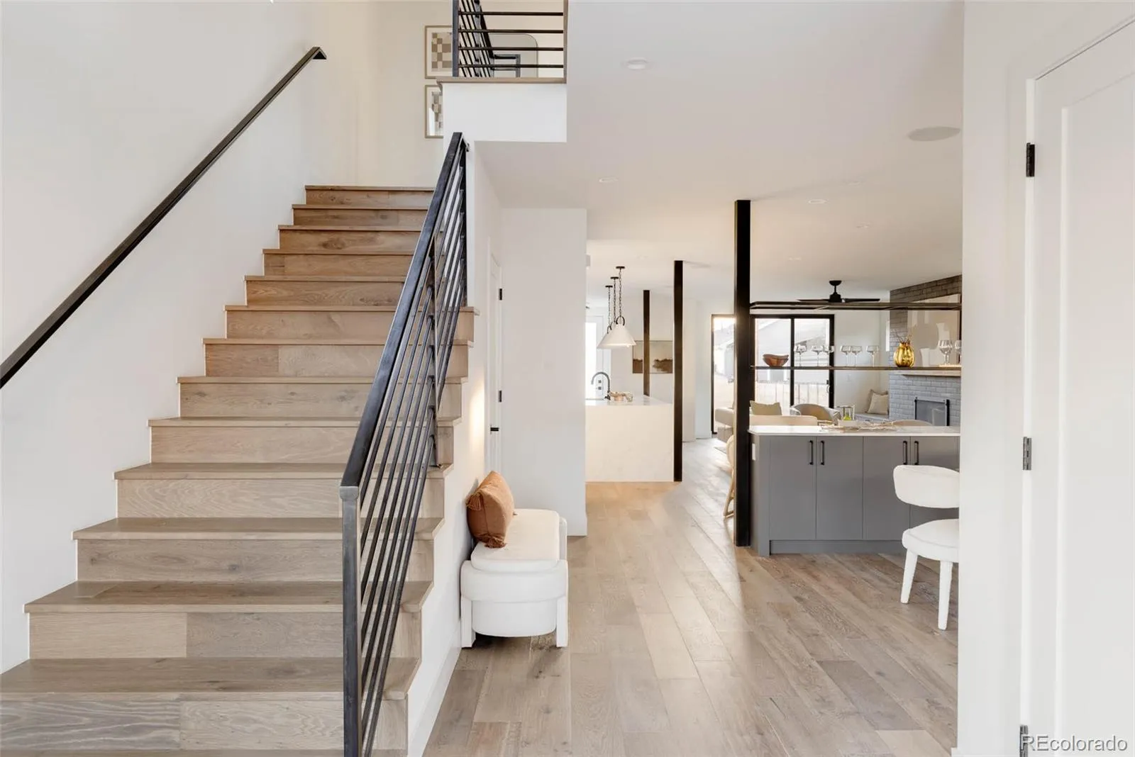 04102026165840 1600 6