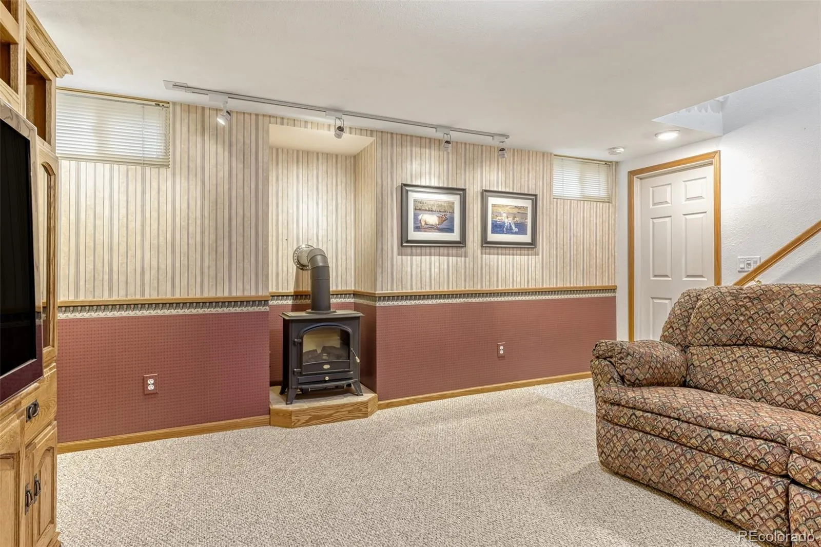 04032026142017 1600 21