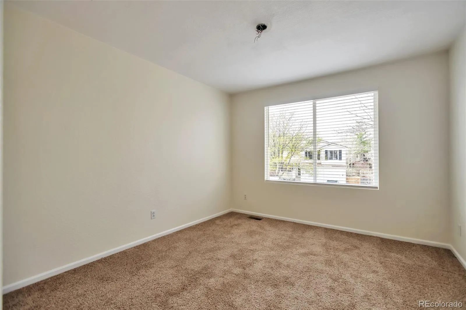 04152026175036 1600 27