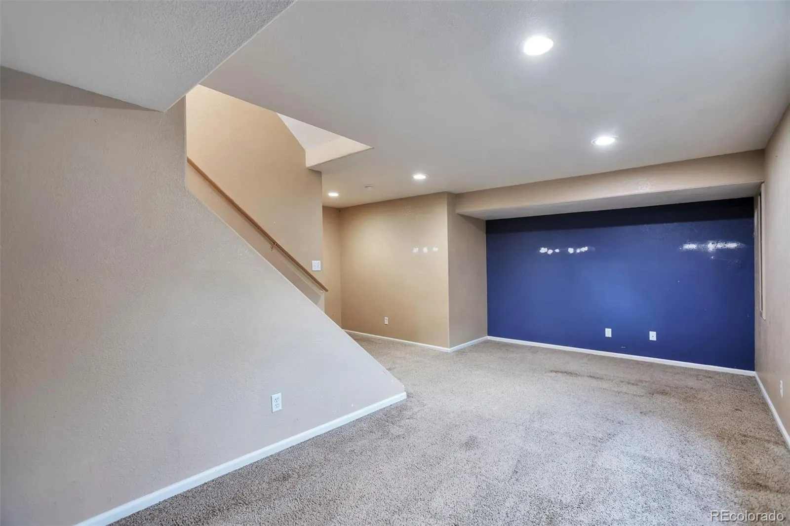 04152026175036 1600 32