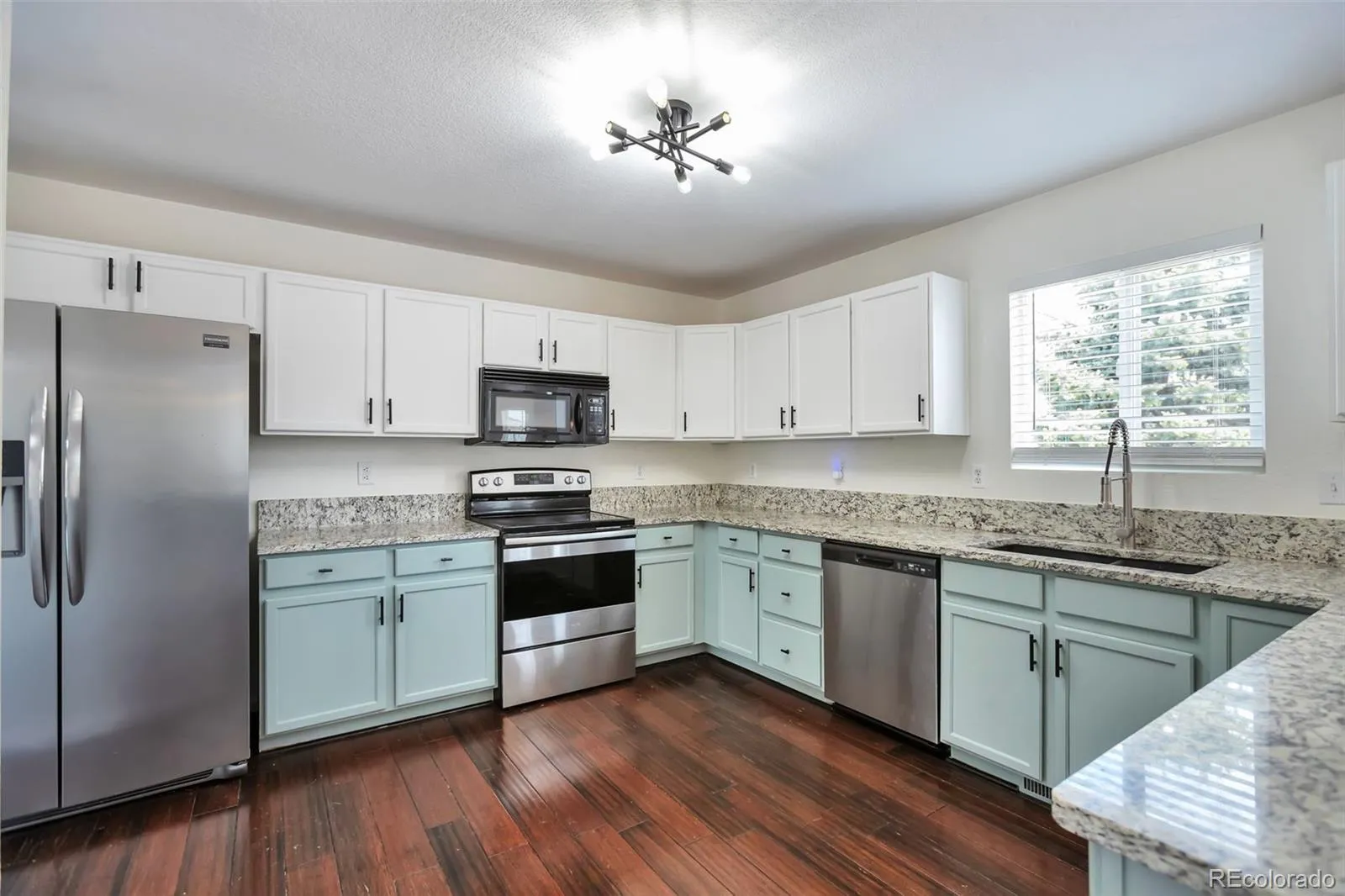 04152026175036 1600 7