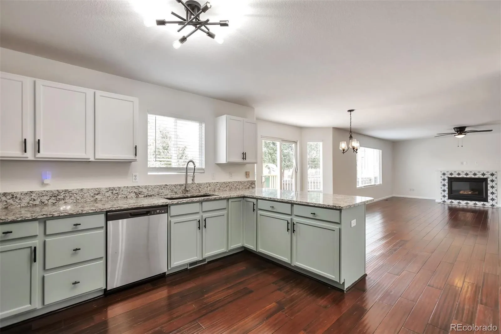 04152026175036 1600 8