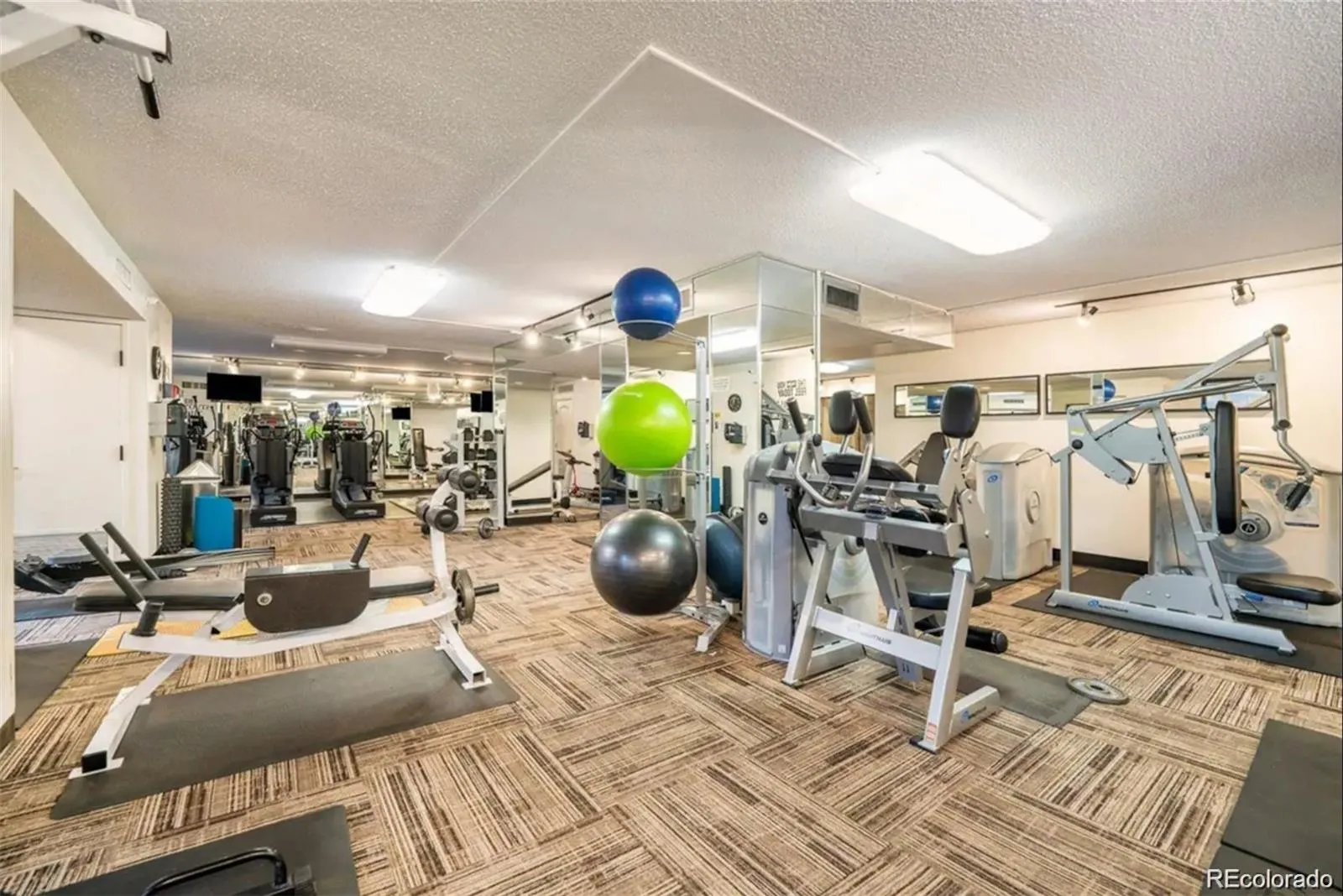 1020 15th Street #3D Denver CO 80202 MLS #REC4830228 05132026205733 1600 26