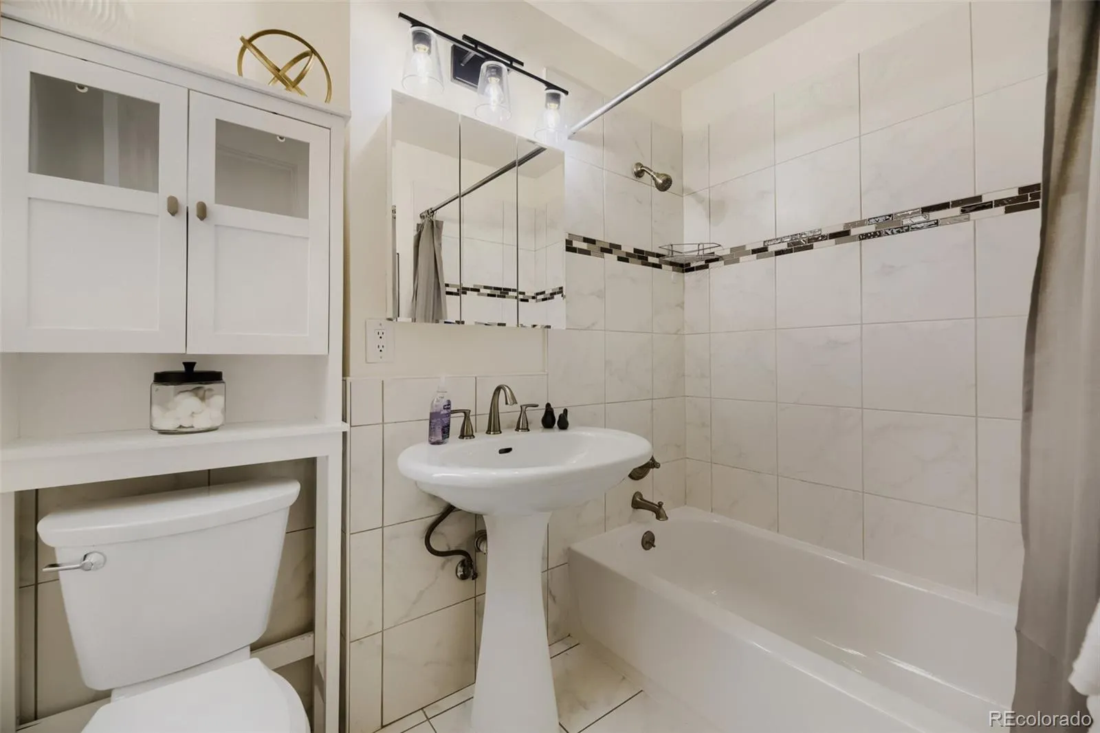 1454 N Pennsylvania Street Denver CO 80203 MLS #REC4830268 05252026200933 1600 22