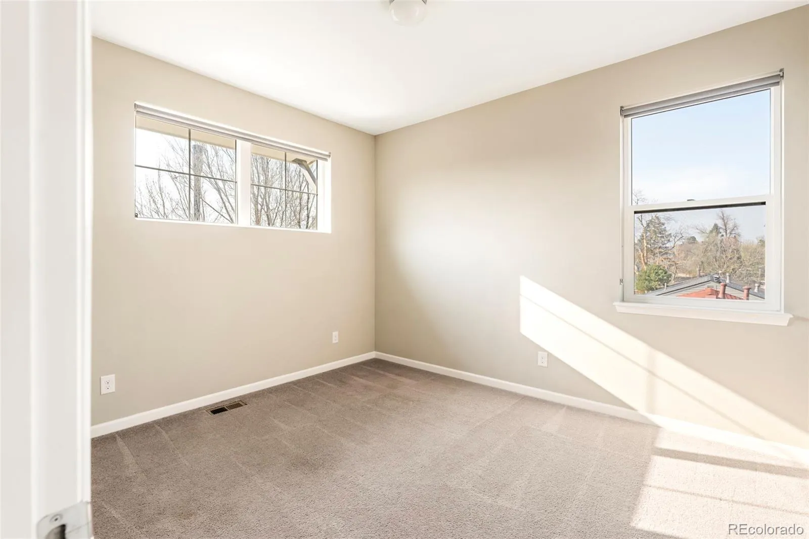 04012026202007 1600 28