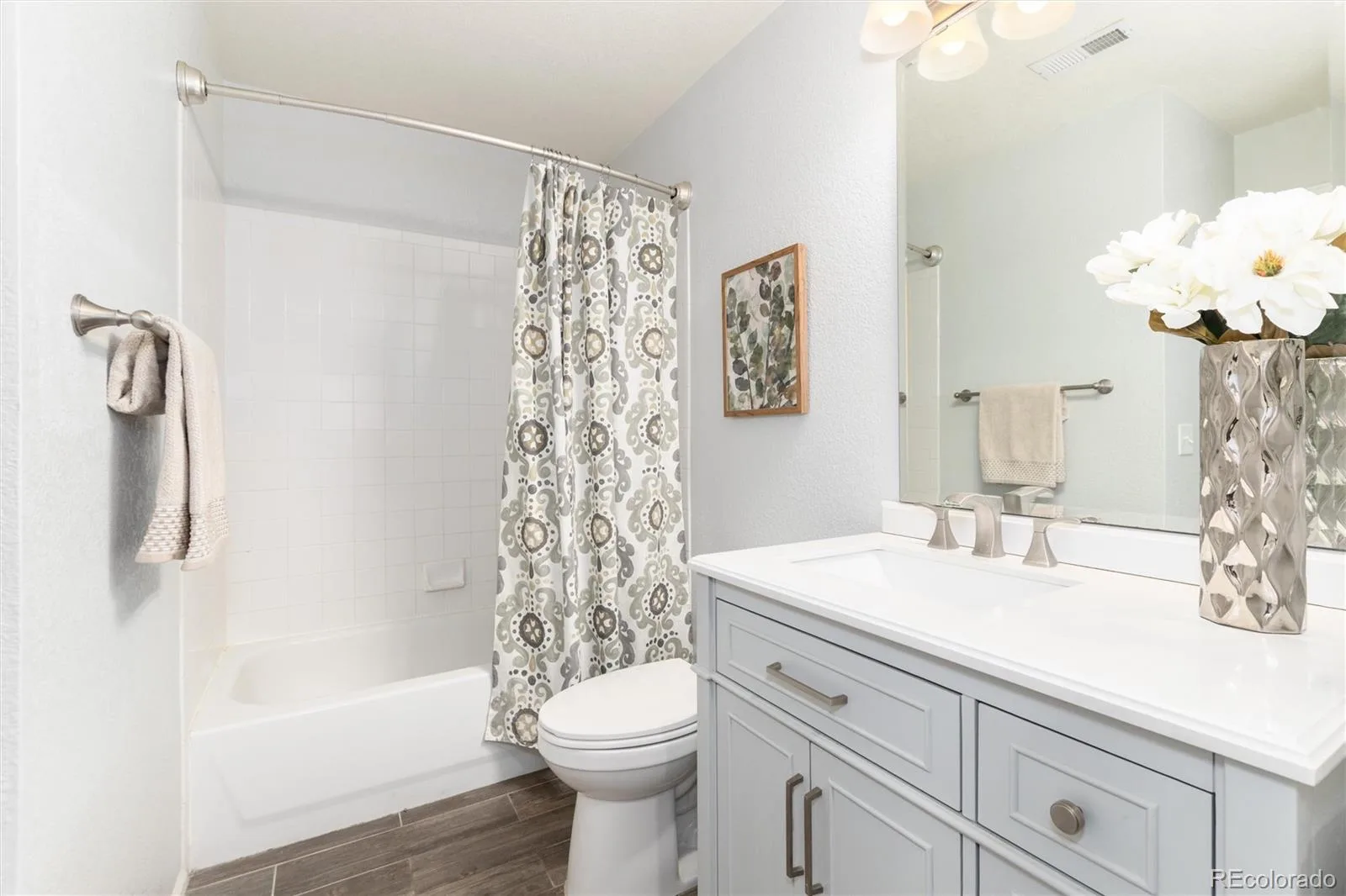 3516 Dexter Court Denver CO 80207 | MLS #REC4831575 08252026201007 1600 15