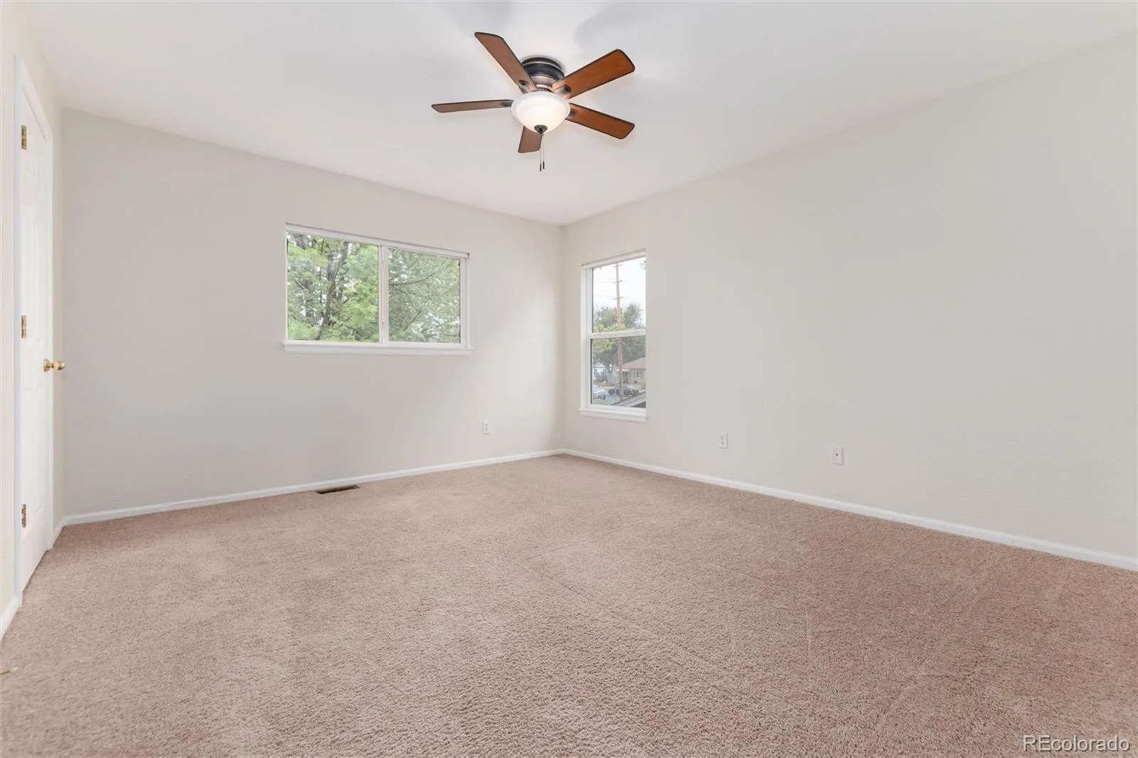 3516 Dexter Court Denver CO 80207 | MLS #REC4831575 08252026201007 1600 20