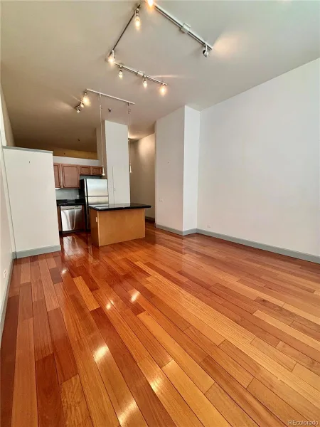 720 16th Street #416 Denver CO 80202 | MLS #REC4832768 09232026051037 800 3