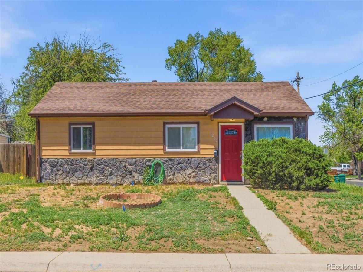 1297 Worchester Street Aurora CO 80011 | MLS #REC4832844 MLS #REC4832844 image #0