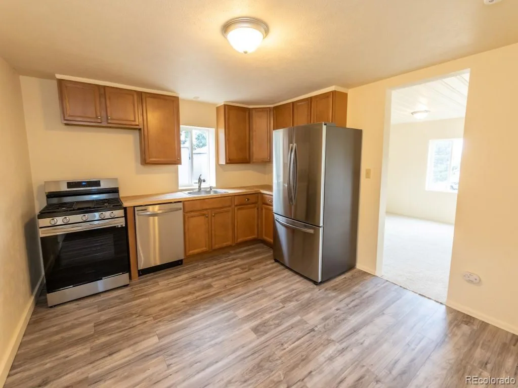 9995 W Wesley Avenue Lakewood CO 80227 | MLS #REC4835193 08212026222740 1024 27
