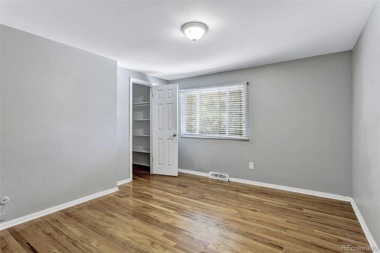 6460 E Eastman Avenue Denver CO 80222 MLS #REC4835692 06232026033326 1600 18
