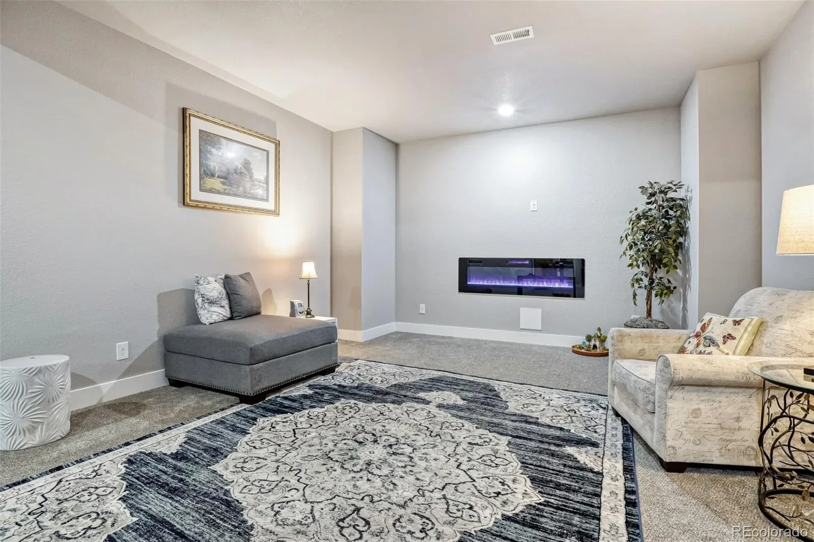8901 S Ukraine Court Aurora CO 80016 MLS #REC4835784 03132026201545 1600 23