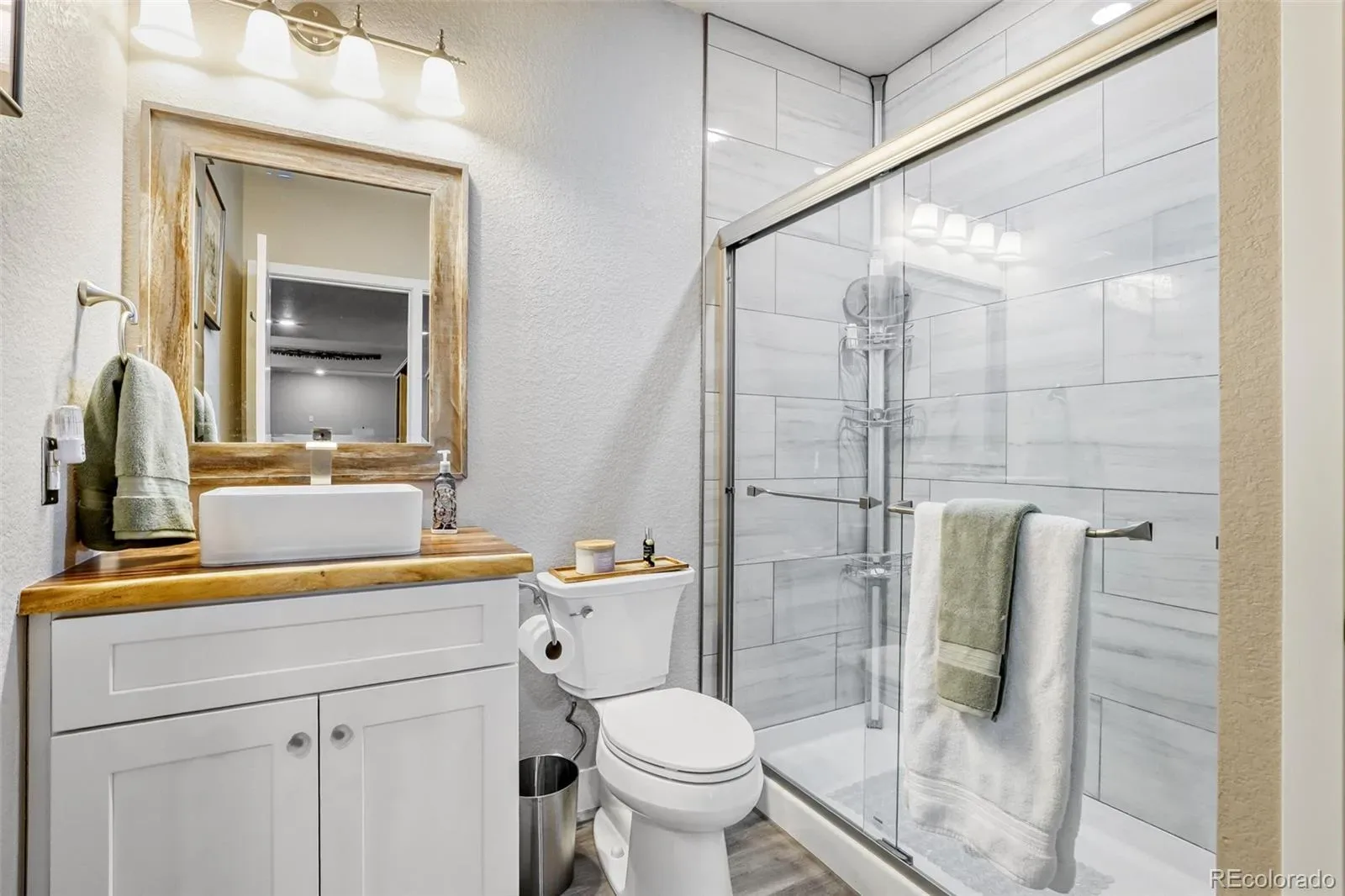 8901 S Ukraine Court Aurora CO 80016 MLS #REC4835784 03132026201545 1600 27