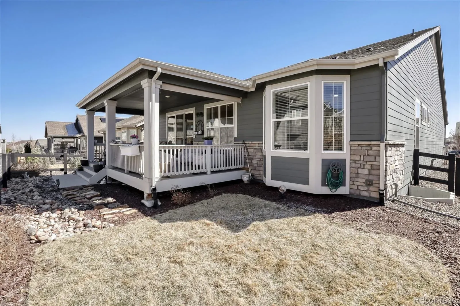 8901 S Ukraine Court Aurora CO 80016 MLS #REC4835784 03132026201545 1600 32