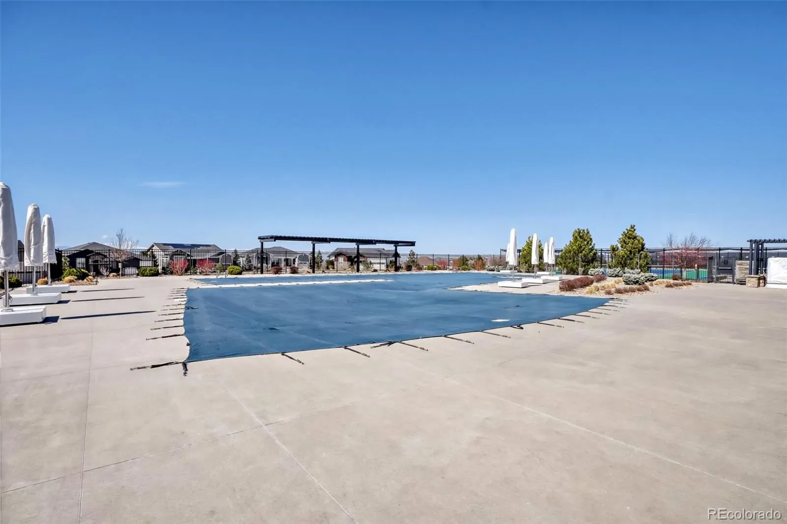 8901 S Ukraine Court Aurora CO 80016 MLS #REC4835784 03132026201545 1600 46