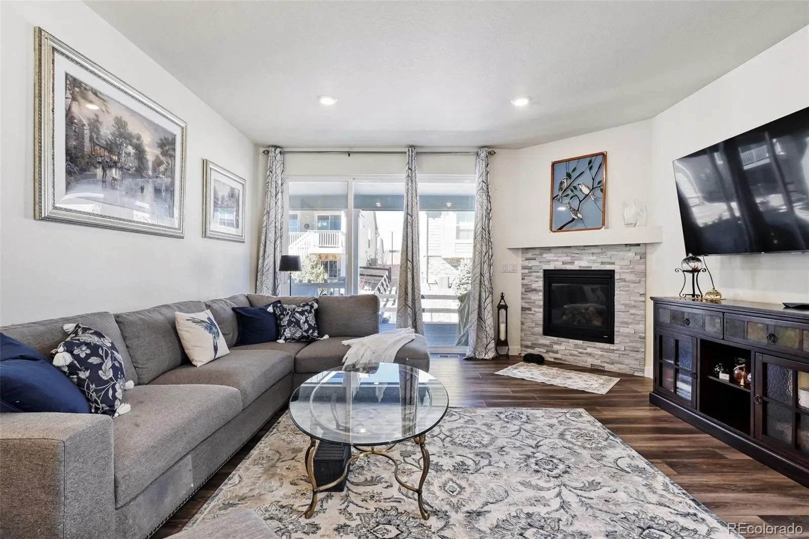 8901 S Ukraine Court Aurora CO 80016 MLS #REC4835784 03132026201545 1600 8